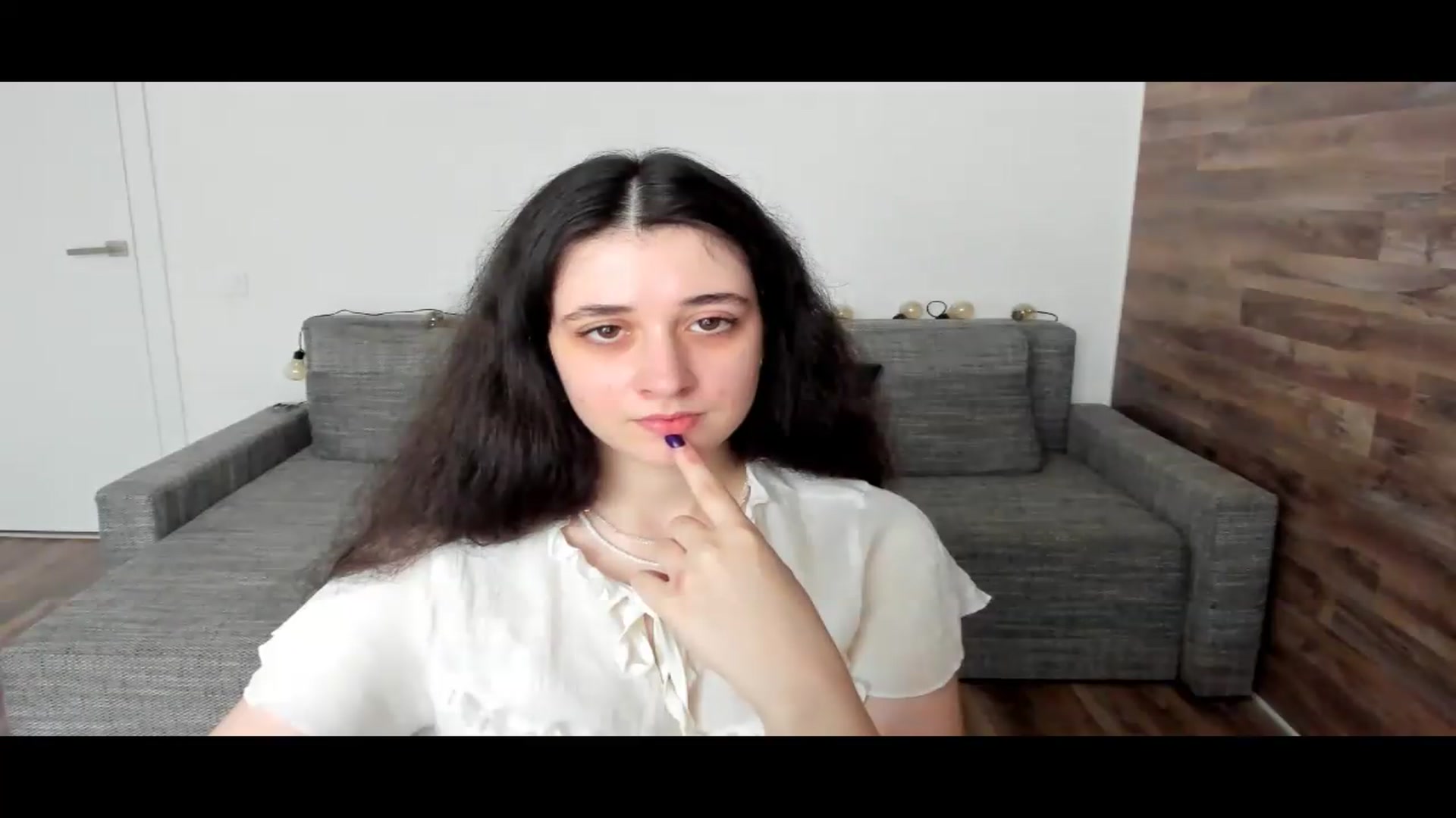 Lizzi_witty video thumbnail