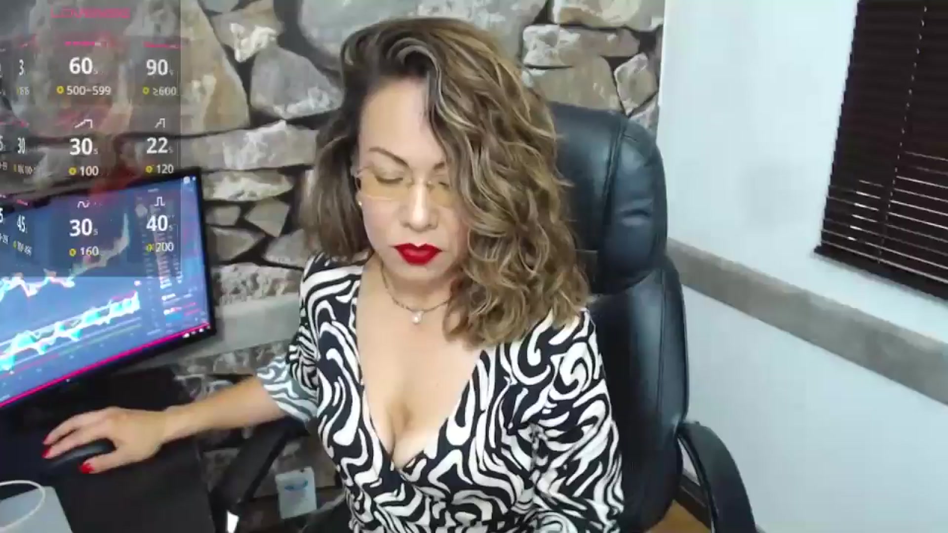 office_secret video thumbnail