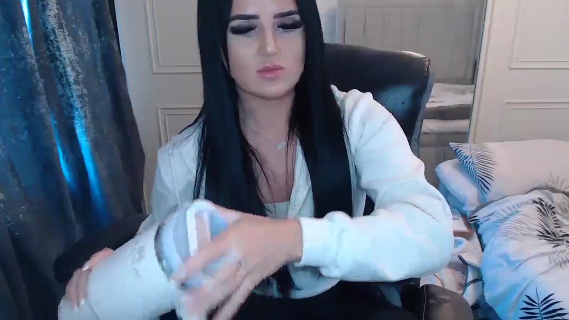 Crystal_MFC video thumbnail