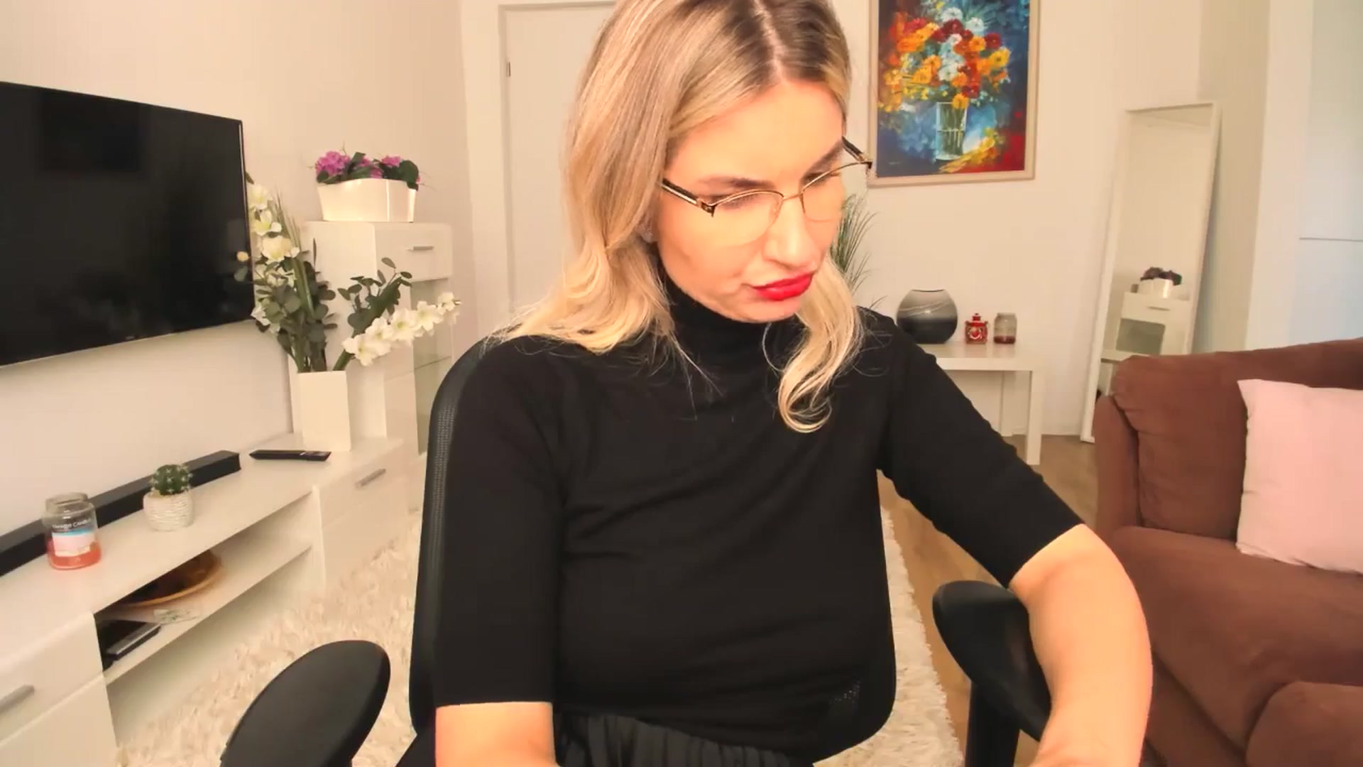 AlyMiss video thumbnail