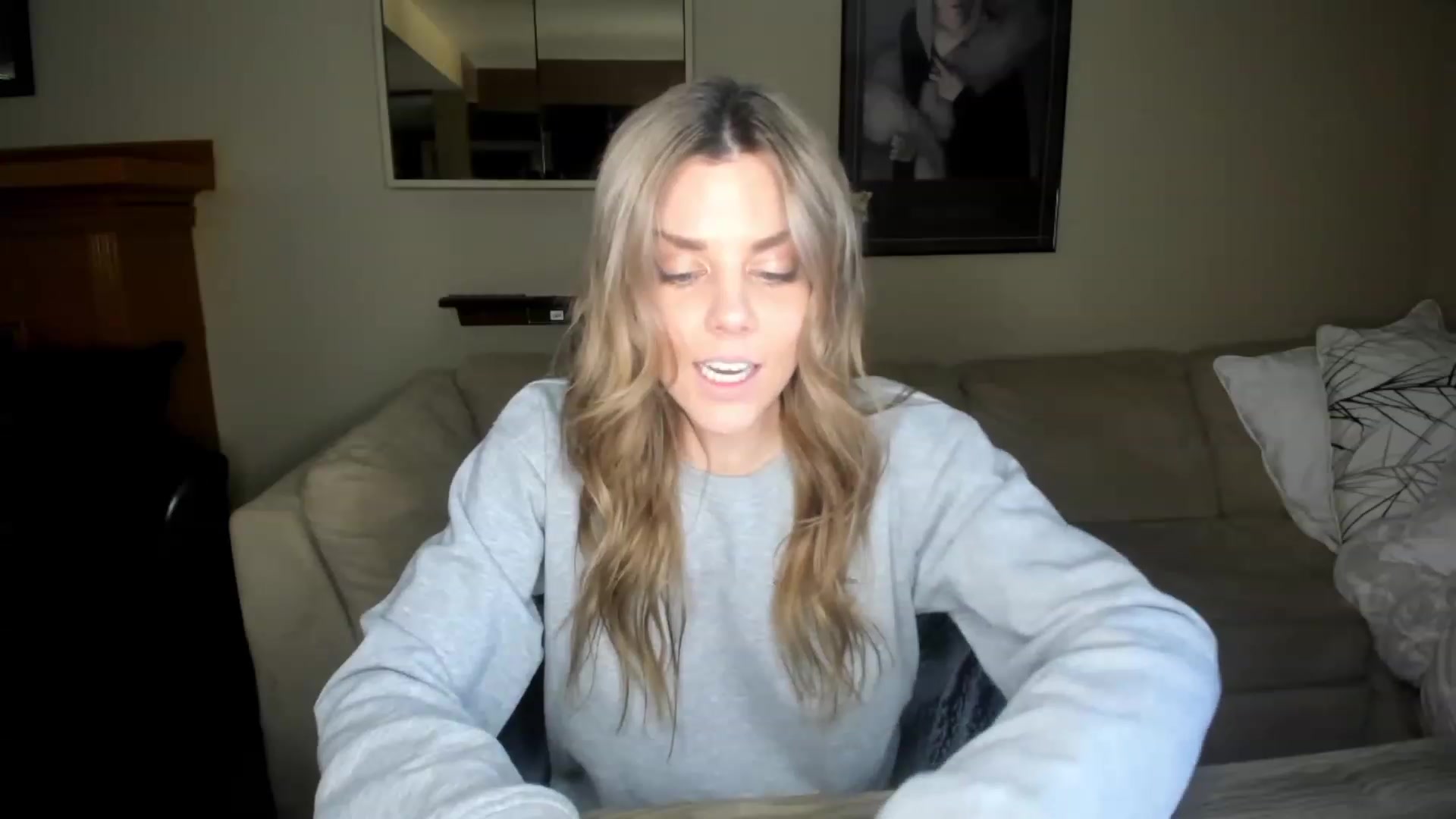 Auvrielle video thumbnail
