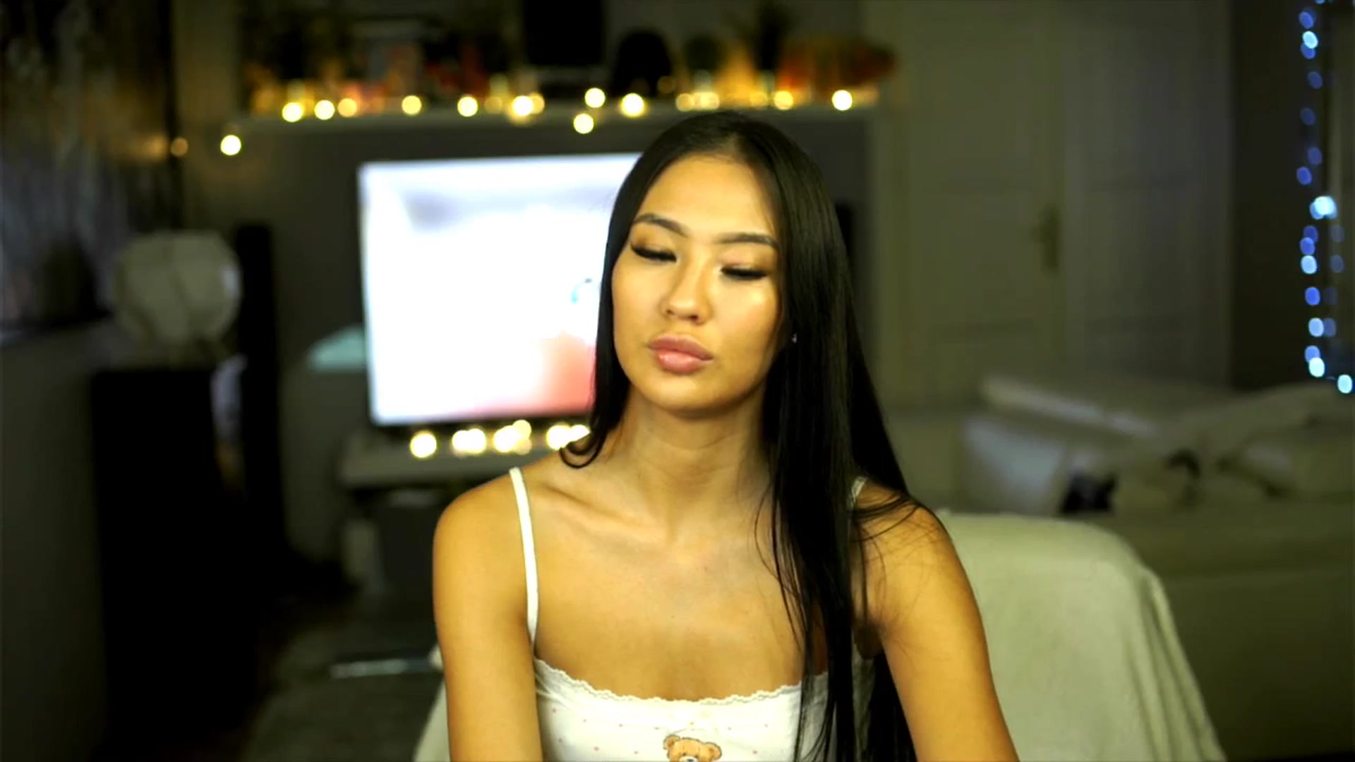 MaiStream video thumbnail