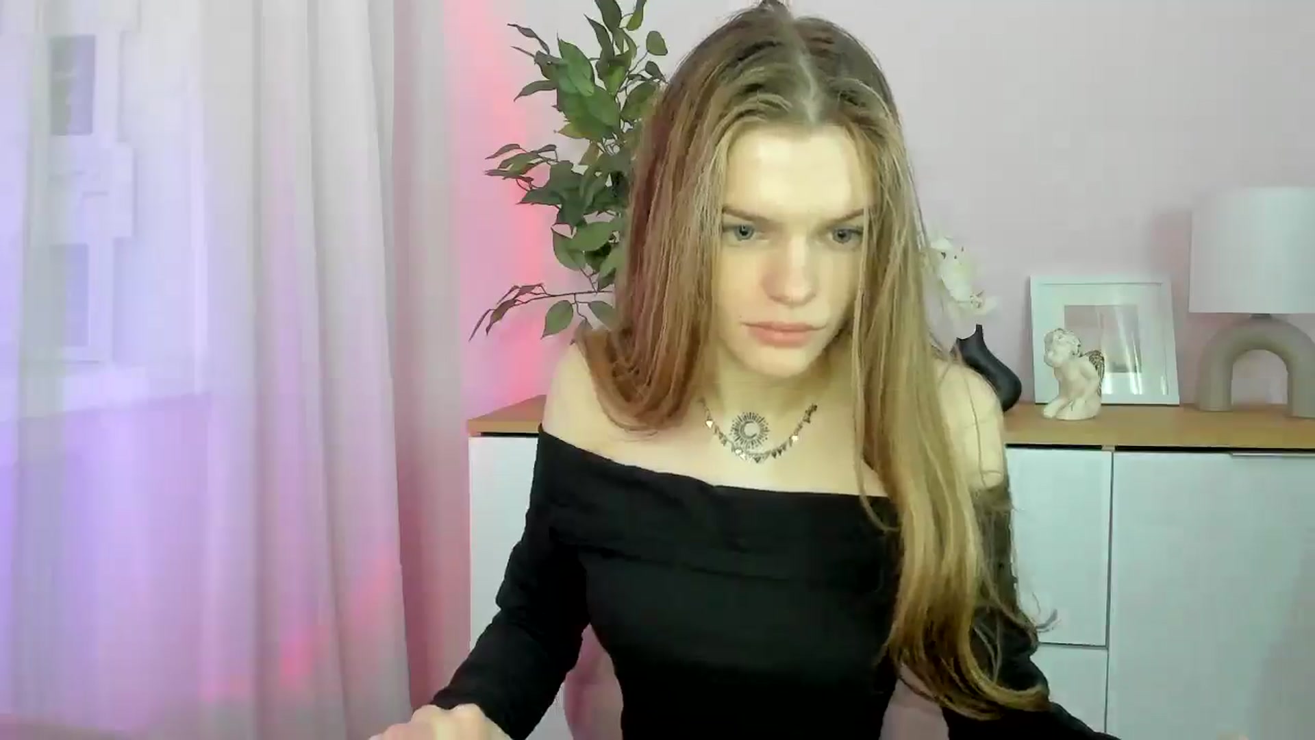 ChristinaWave video thumbnail