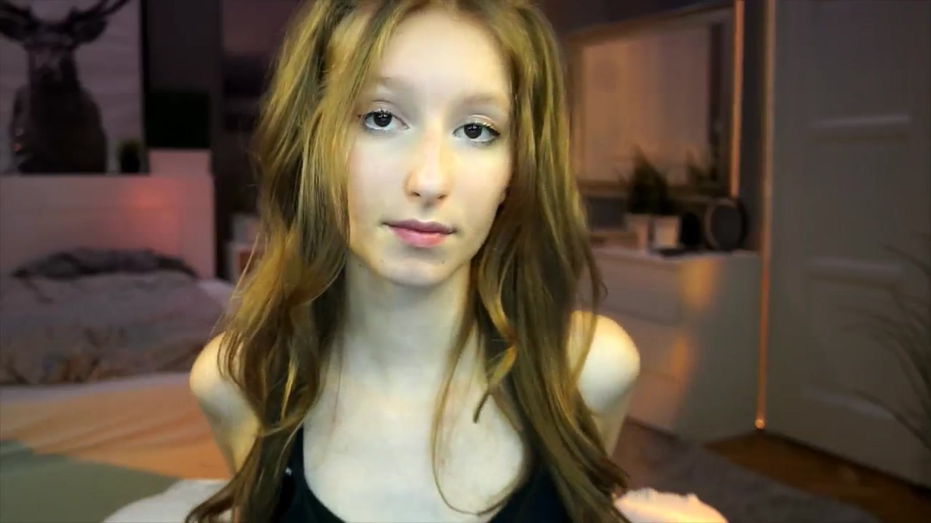 Kira9 video thumbnail
