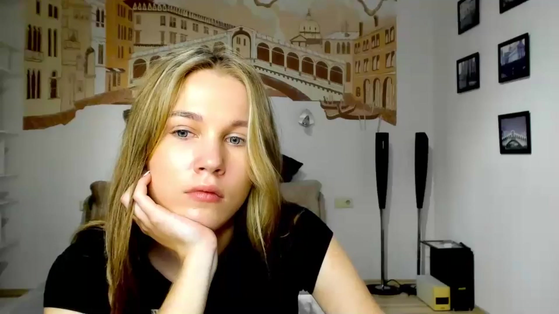 Kate_Lewiss video thumbnail