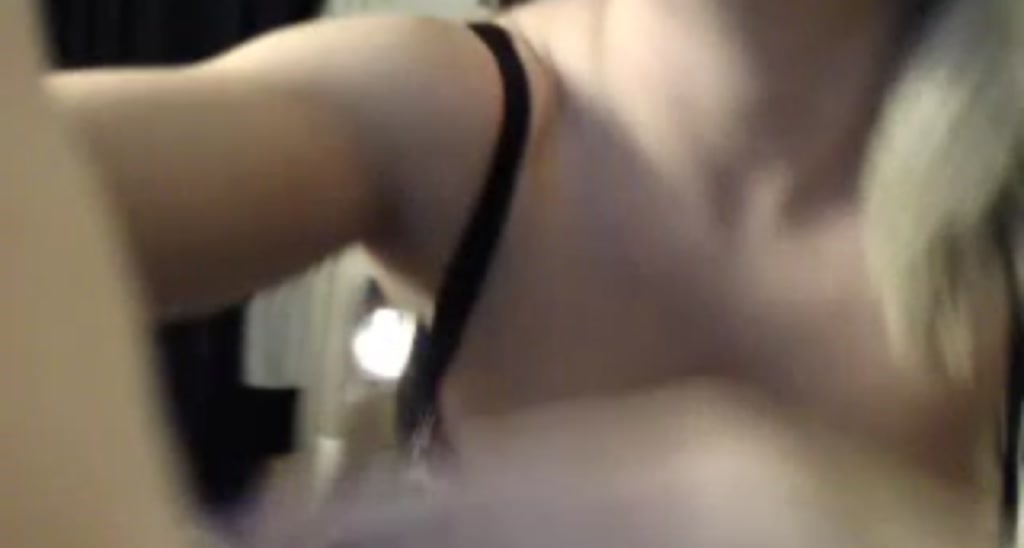 UkBlondeG video thumbnail