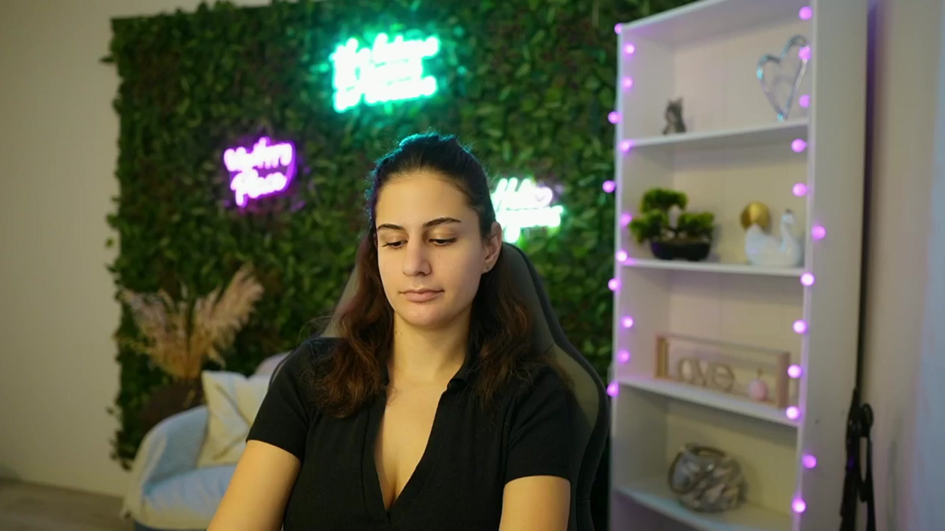 Clair_Meek video thumbnail