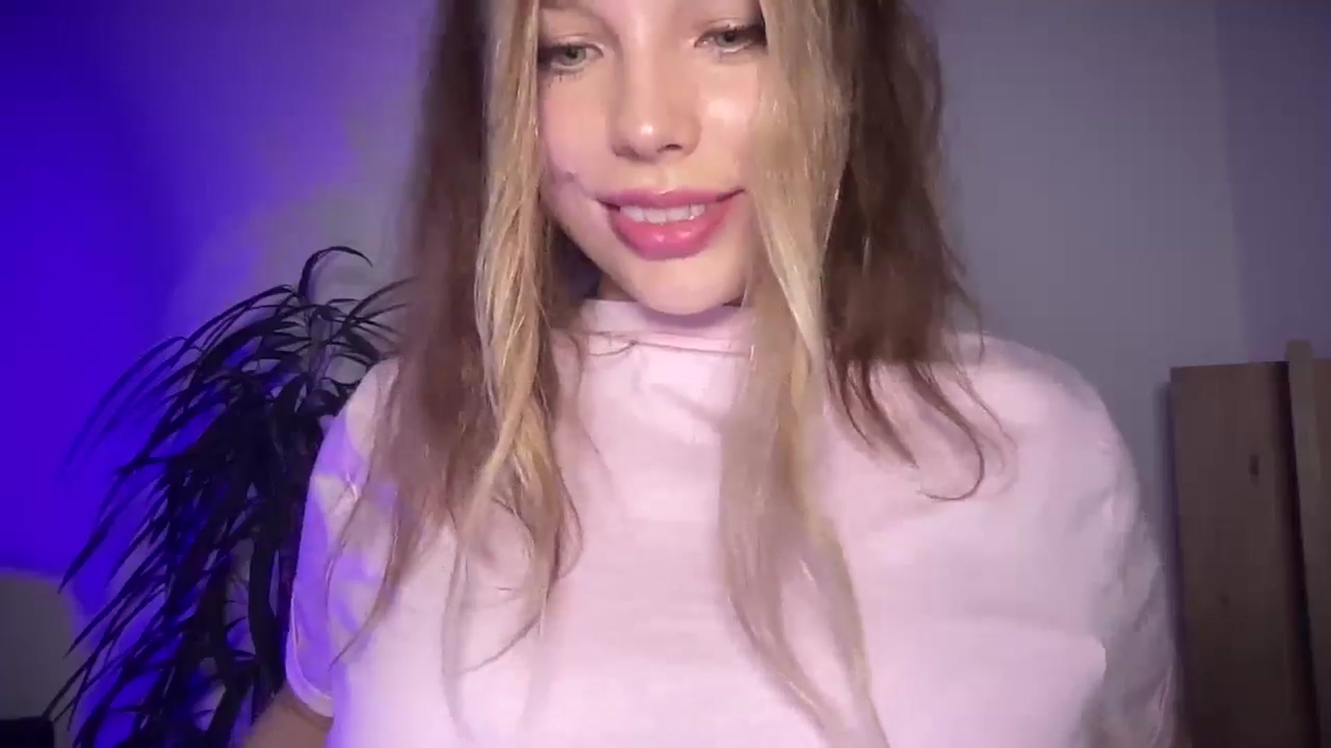 SabrinaGolden video thumbnail