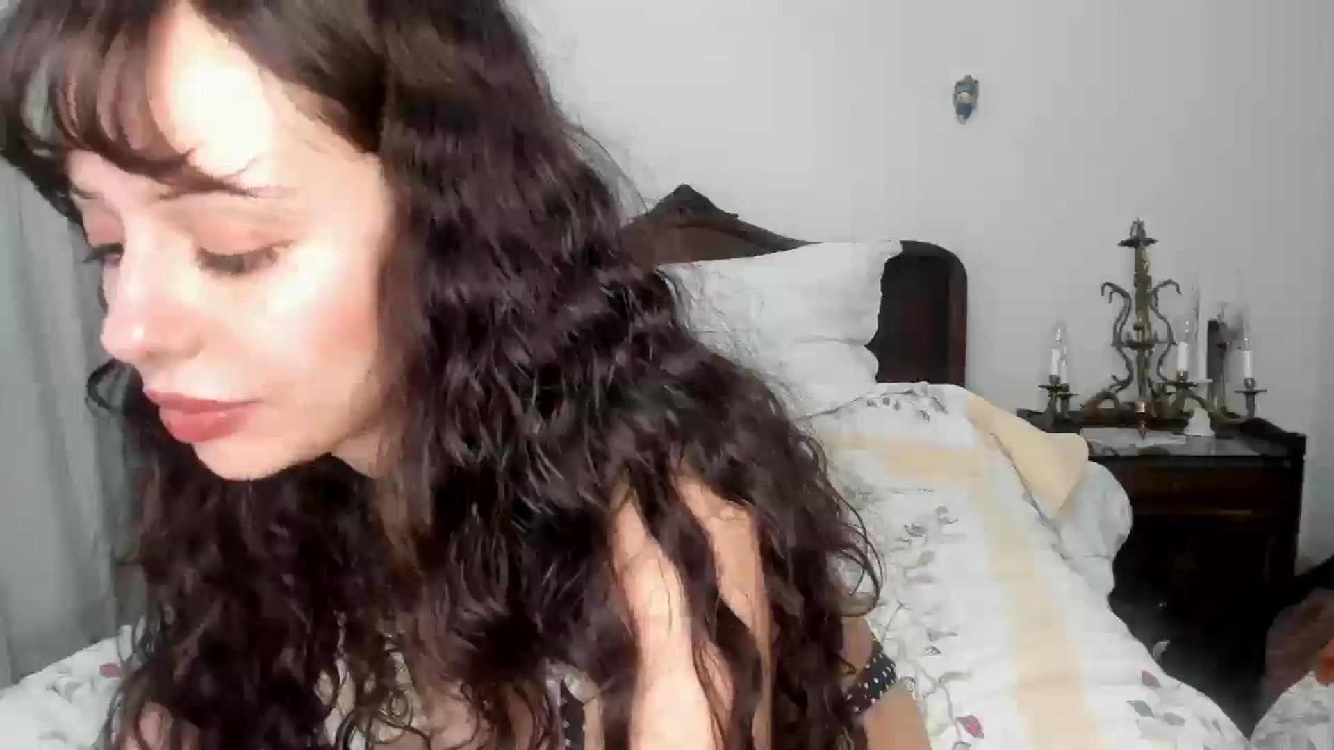 marieebelle video thumbnail