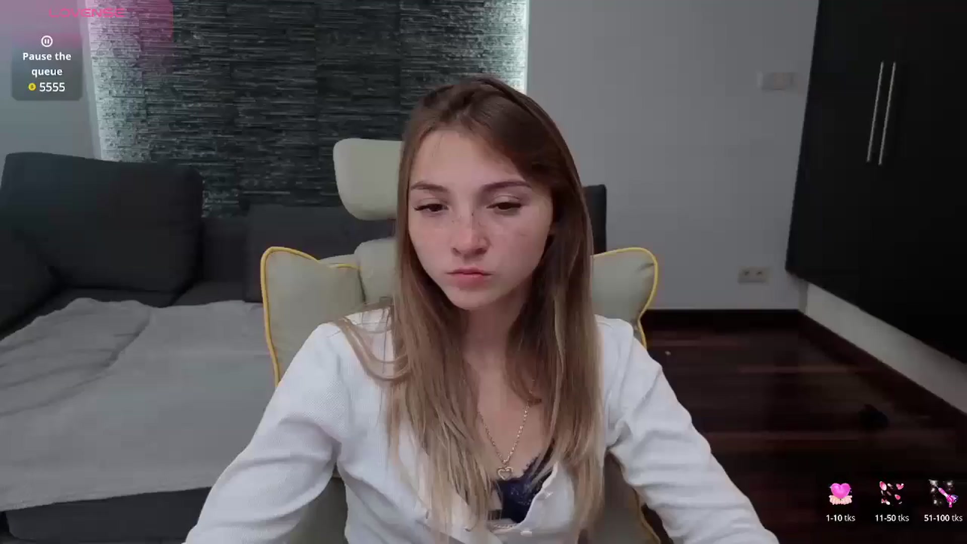 Daisyy video thumbnail