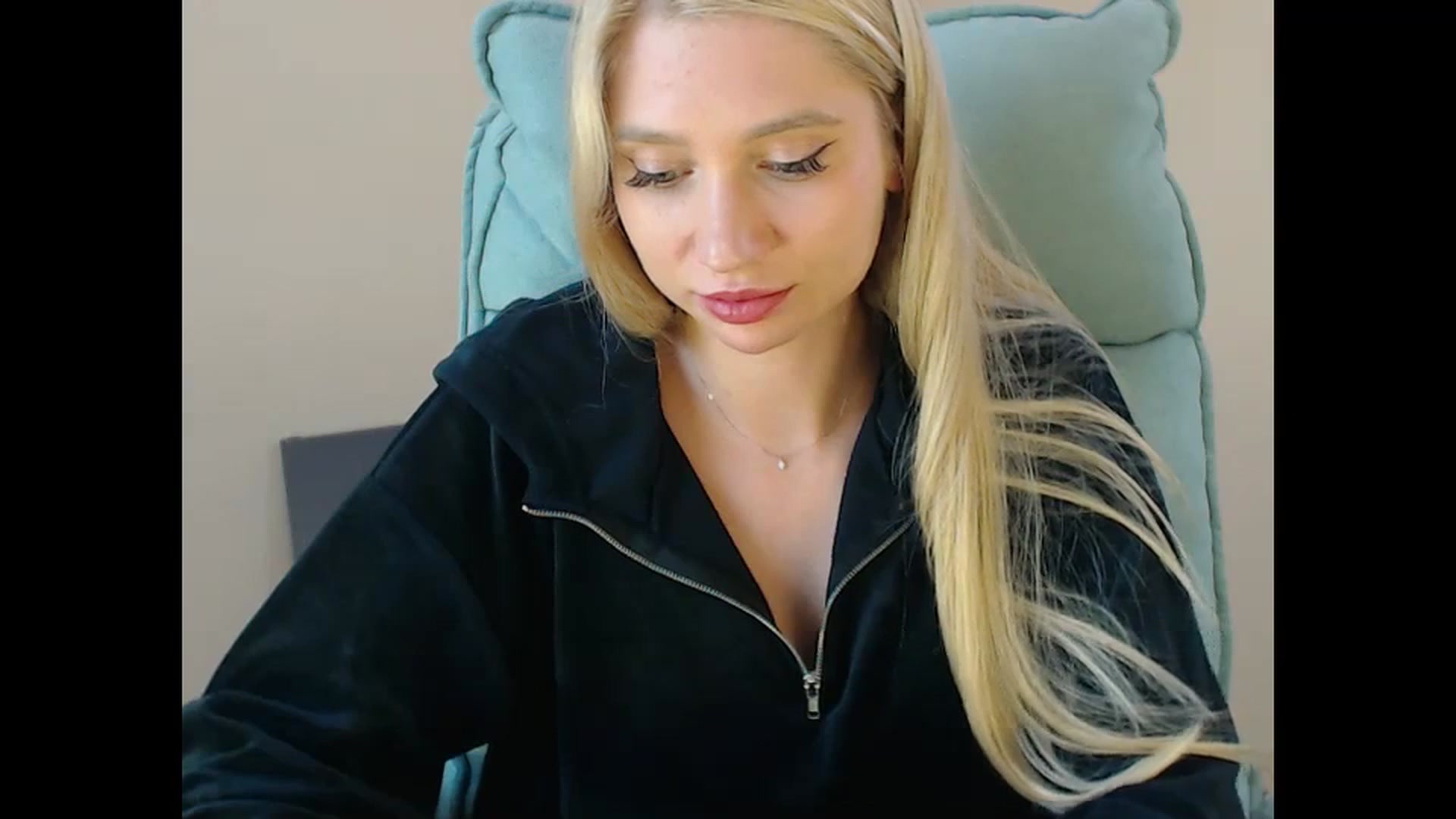 Miss_Sylvia video thumbnail
