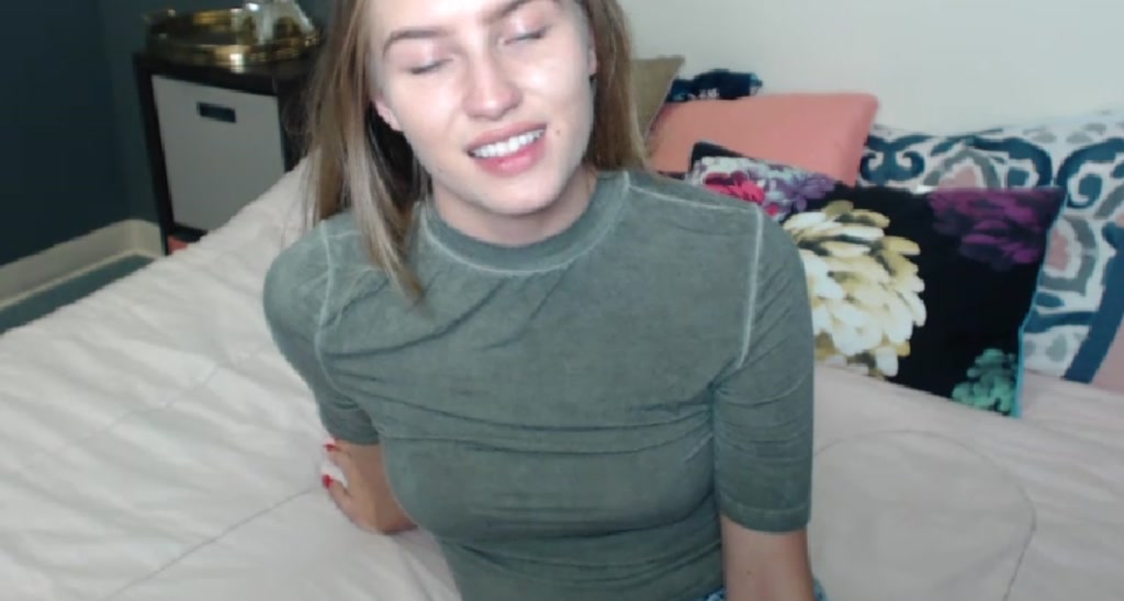 MissStellaXo video thumbnail