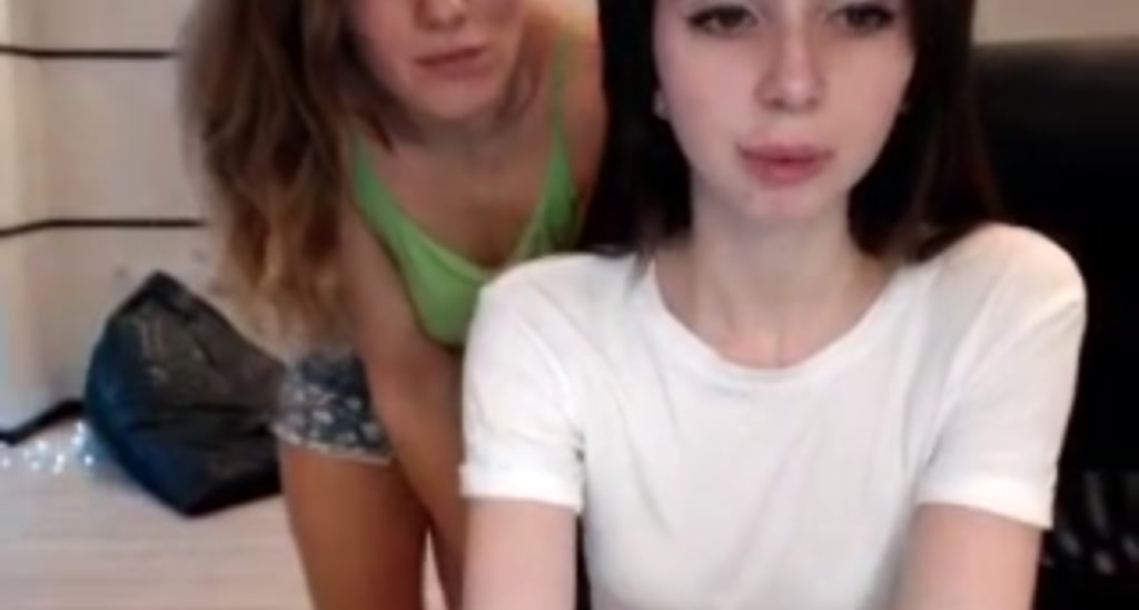 PetiteMolly video thumbnail