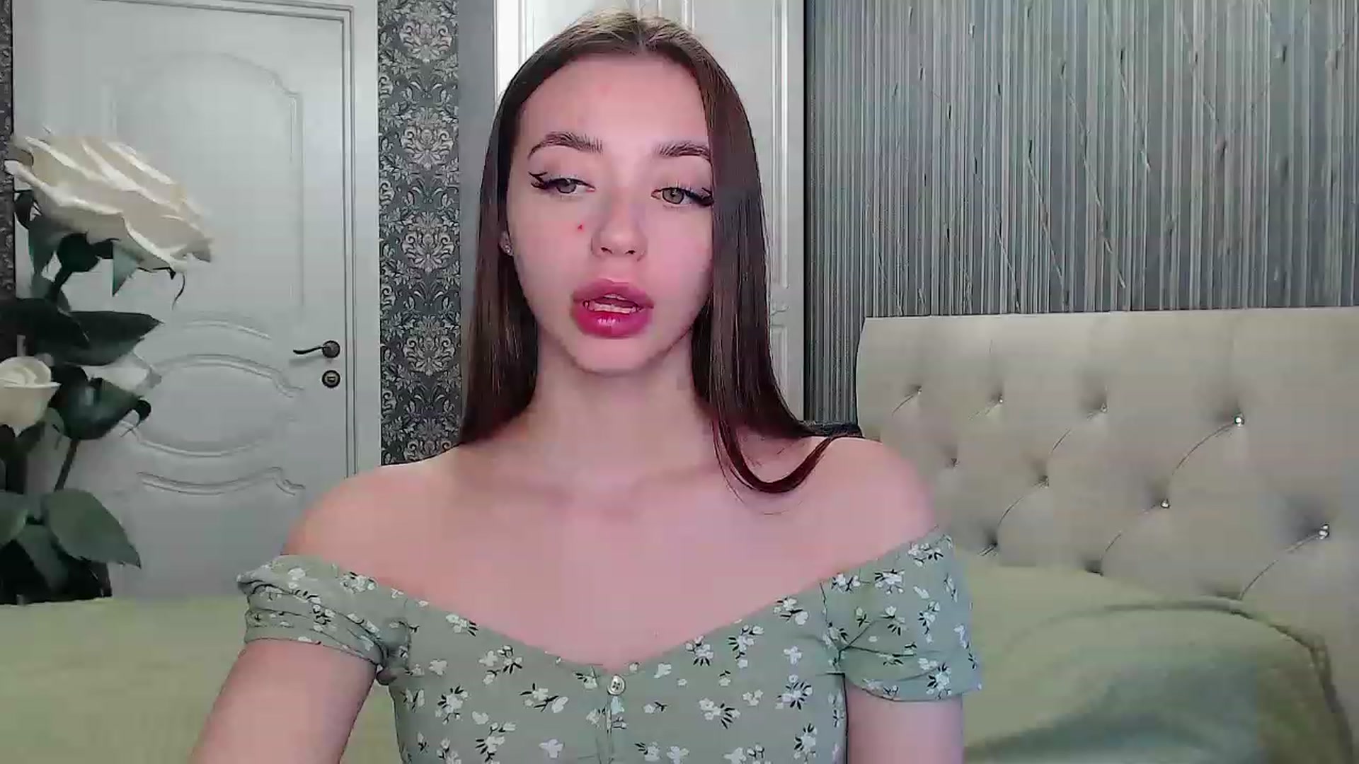EmeraldLilyyy video thumbnail