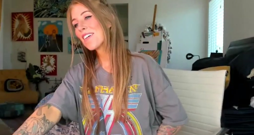 Illicit69 video thumbnail