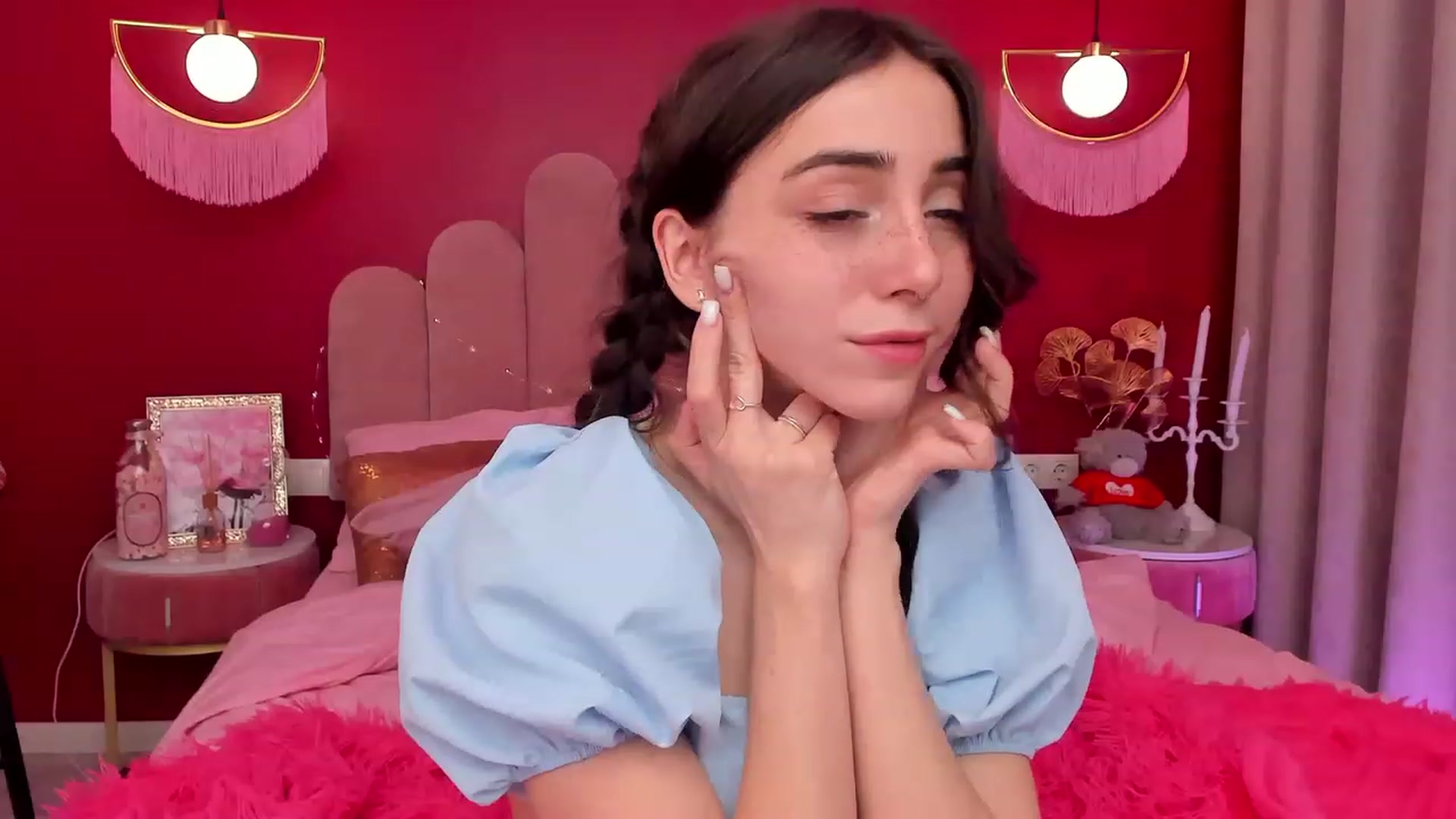 ElsaYoung video thumbnail