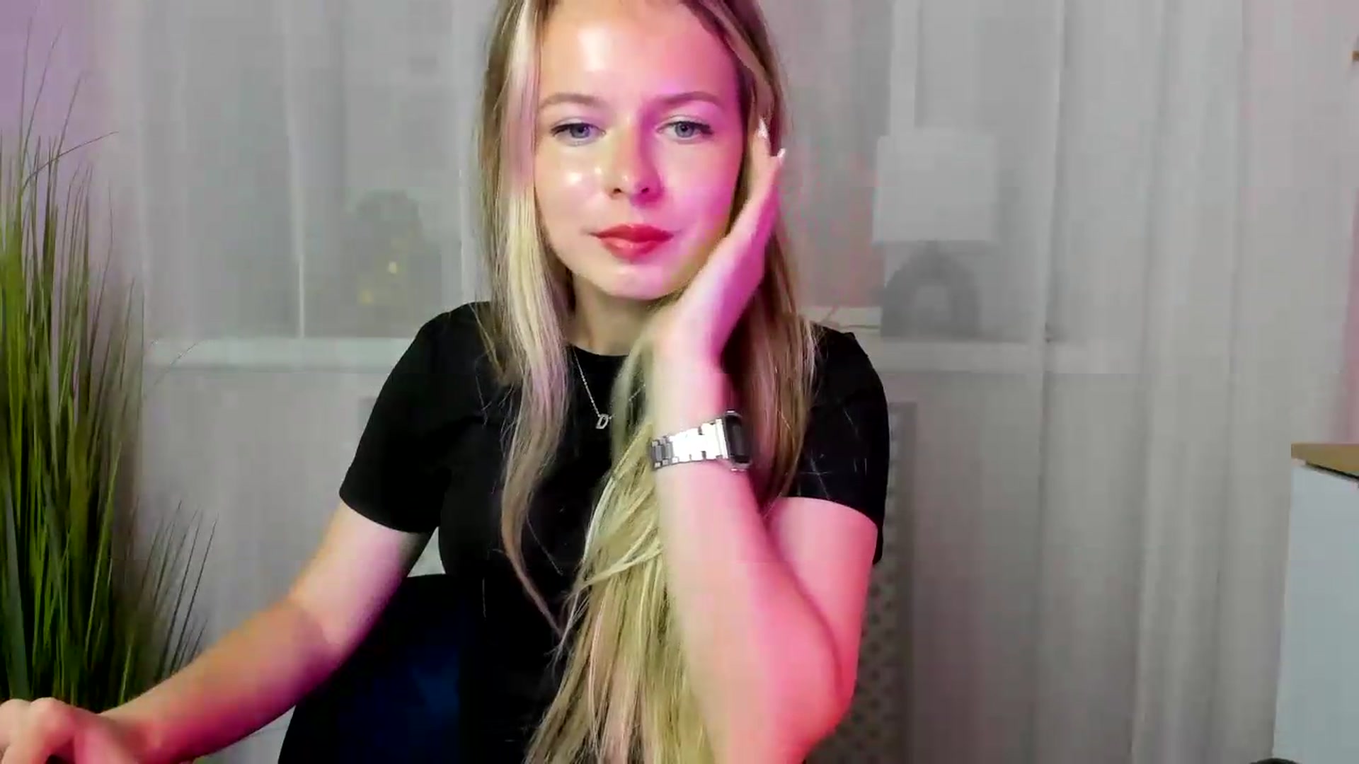 EveliBloo video thumbnail