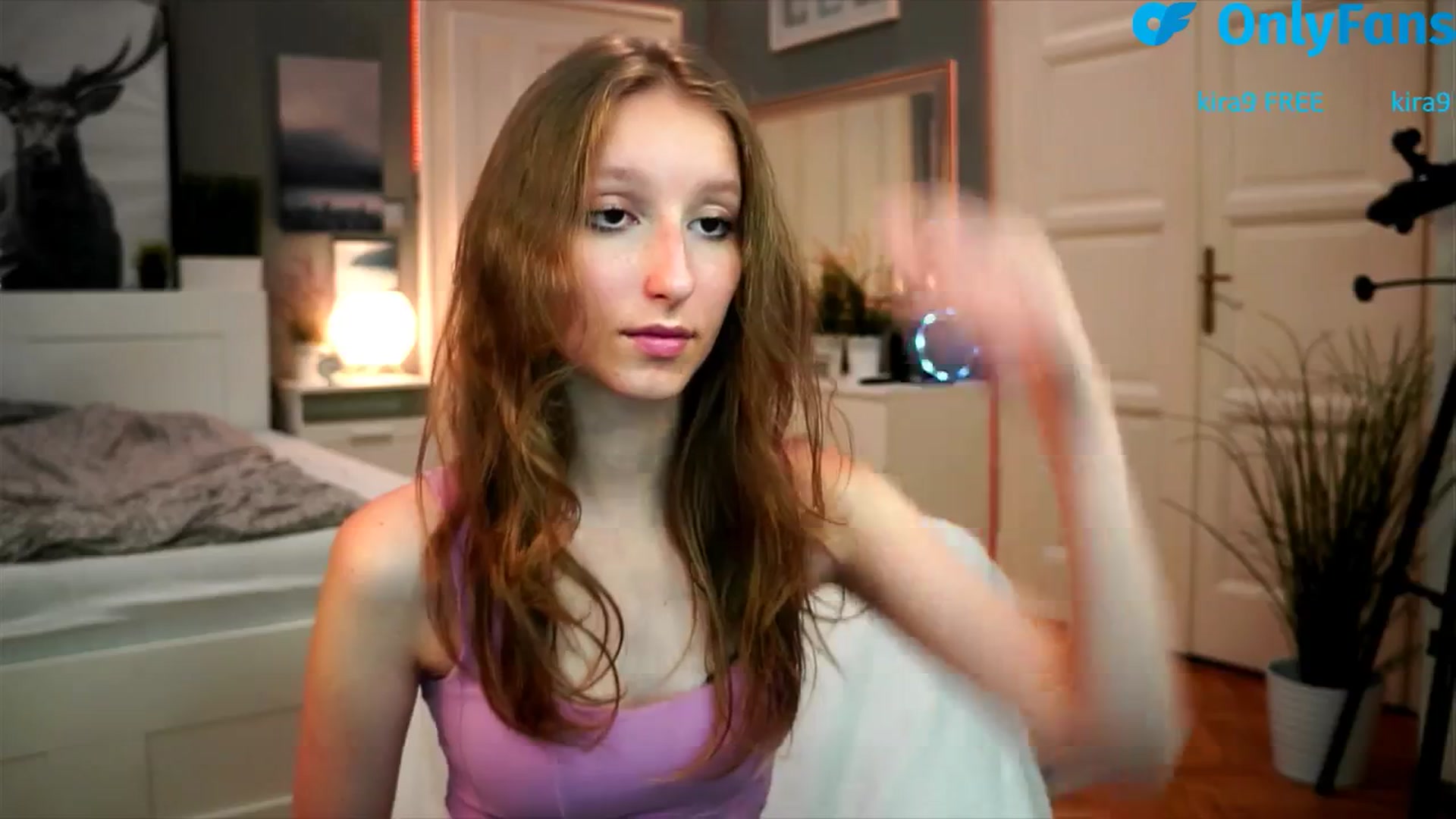 Kira9 video thumbnail