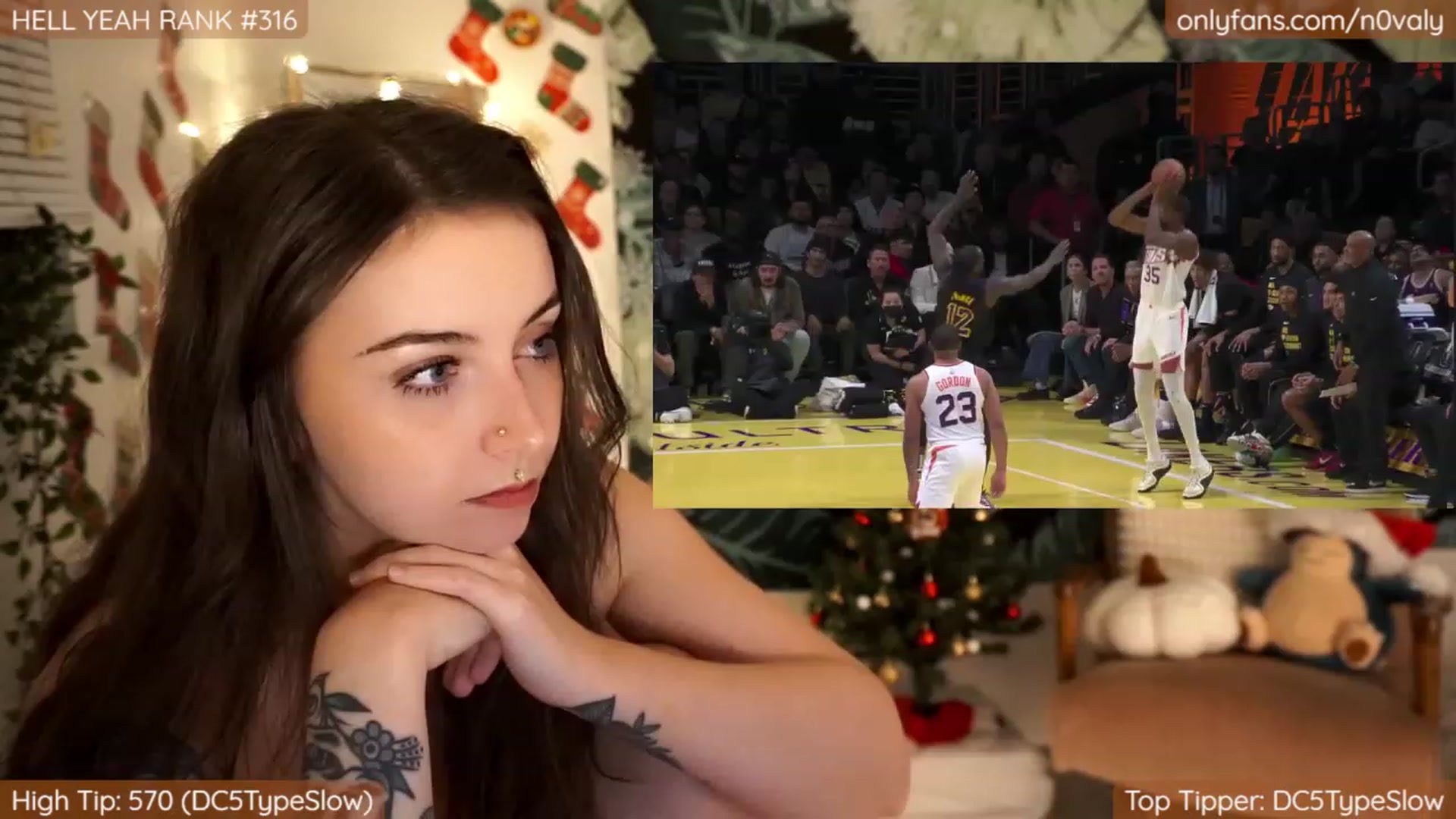 N0valy video thumbnail
