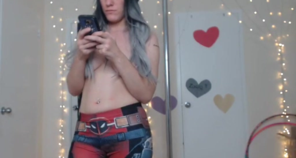 LaraLoxley video thumbnail