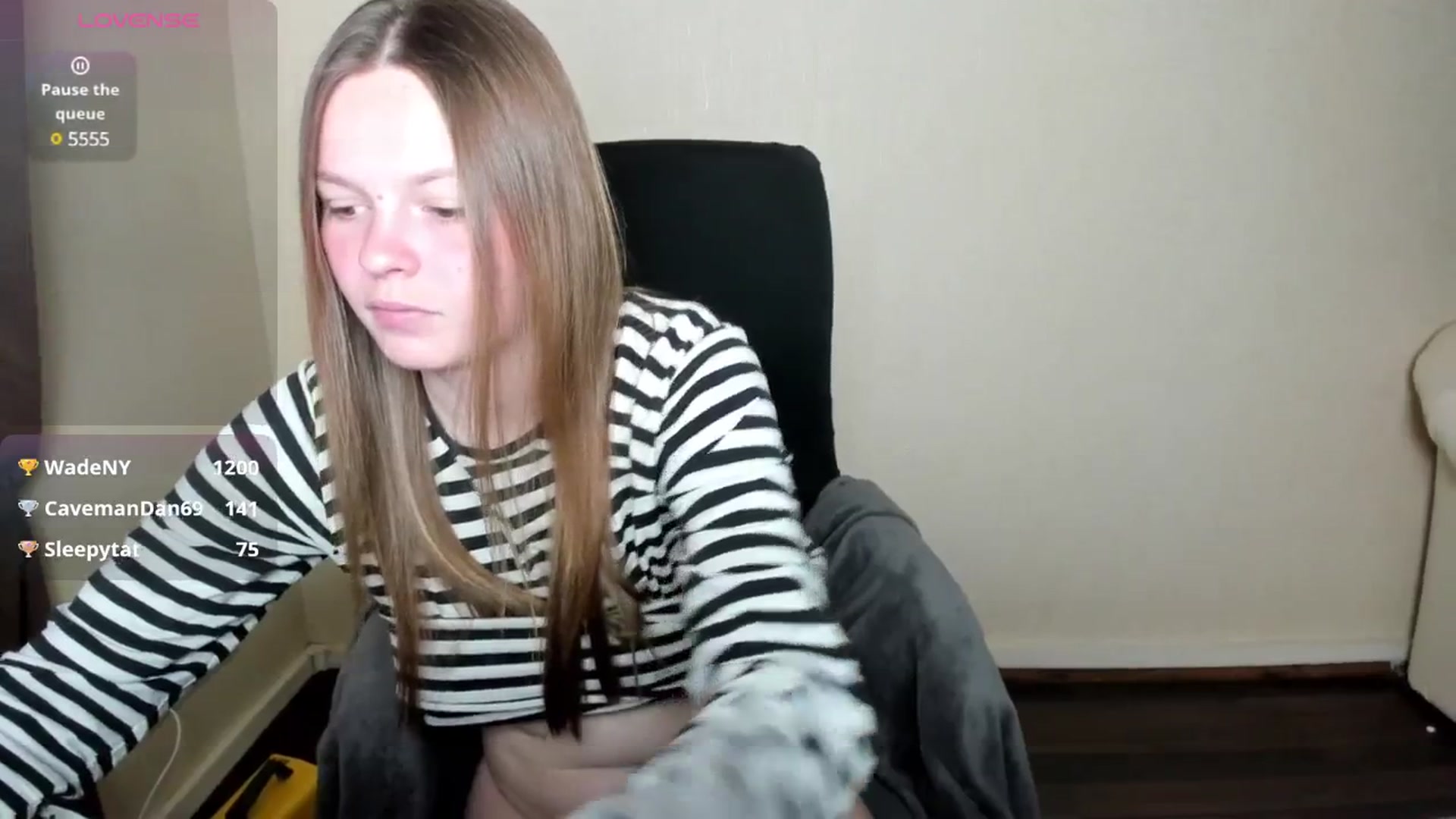 CuteDina video thumbnail