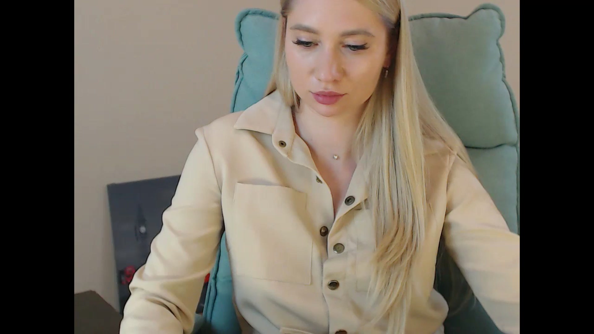 Miss_Sylvia video thumbnail