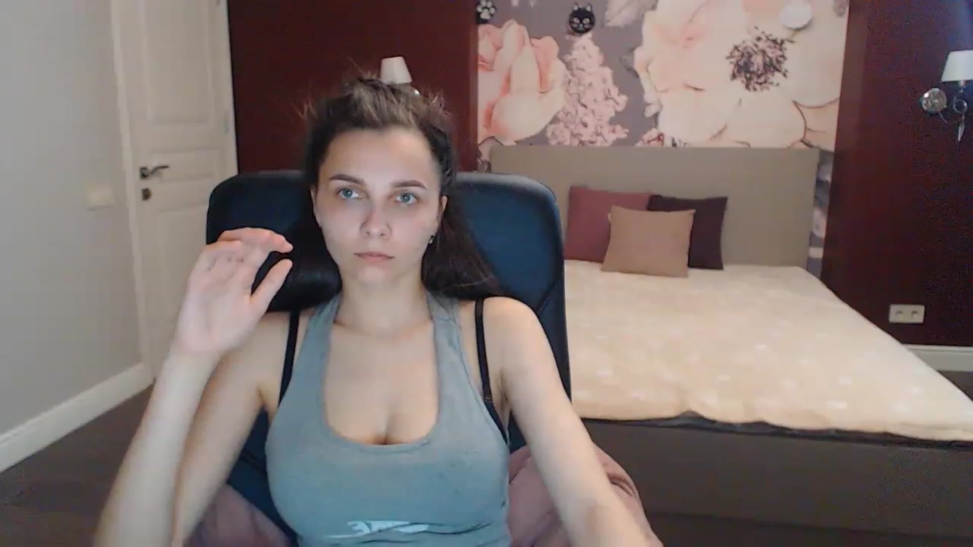 Karina_Mils video thumbnail