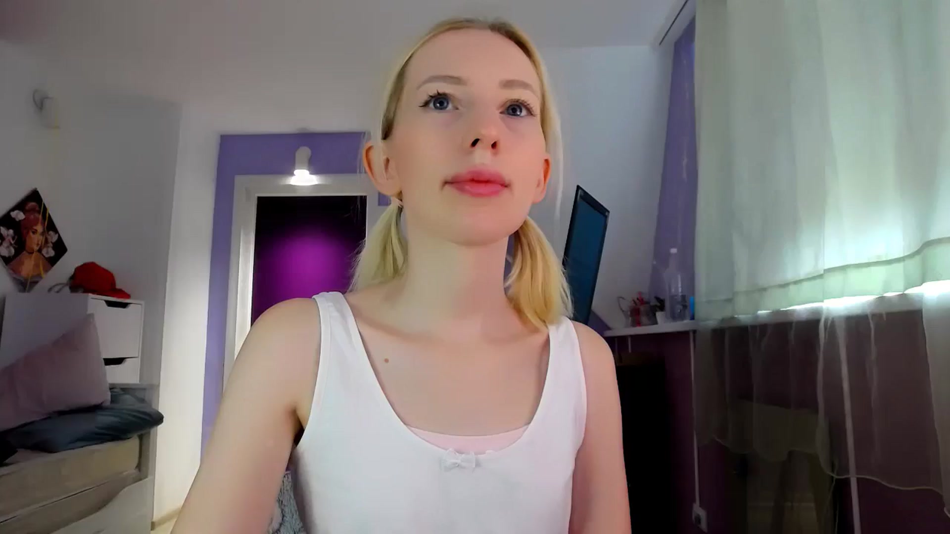 PetitePrincez video thumbnail