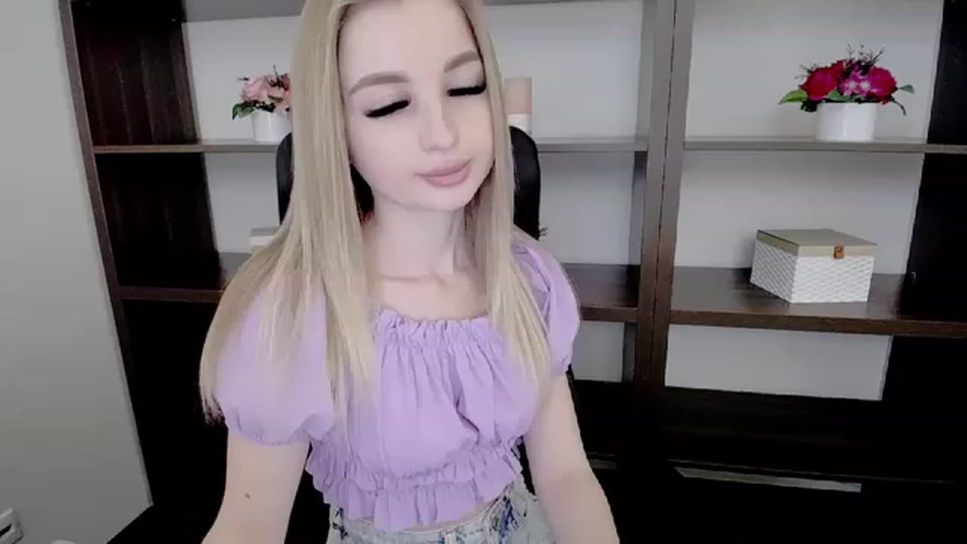 EvaMysterious video thumbnail