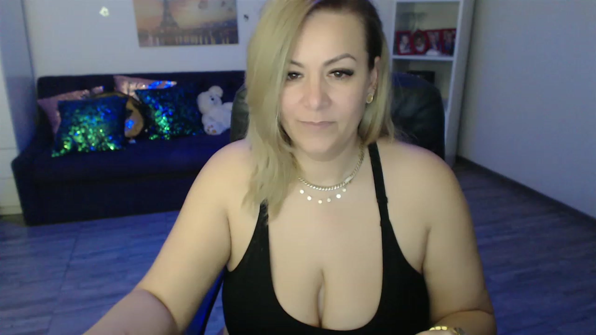 A_baby_Boo video thumbnail
