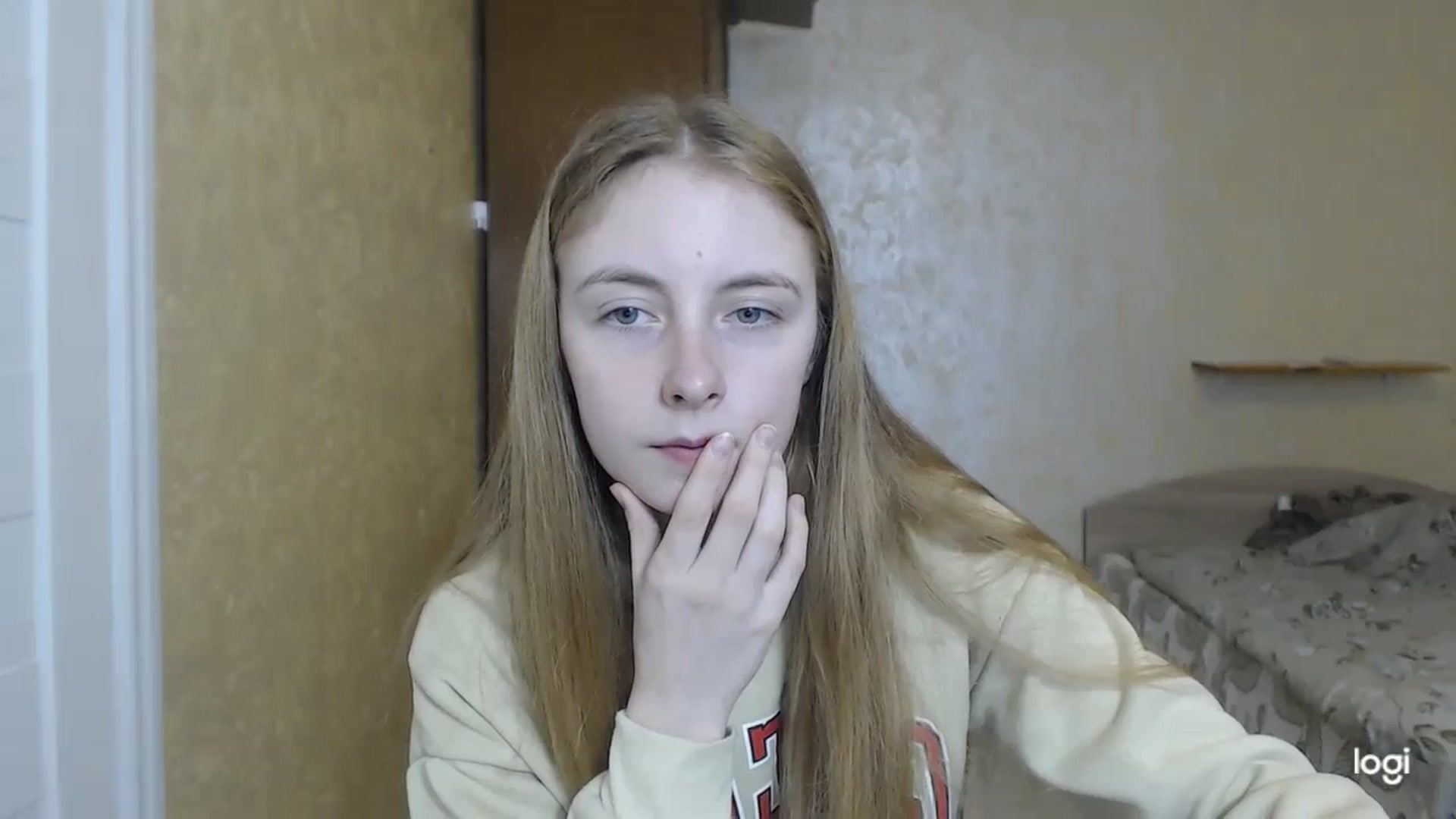 LilCutie video thumbnail