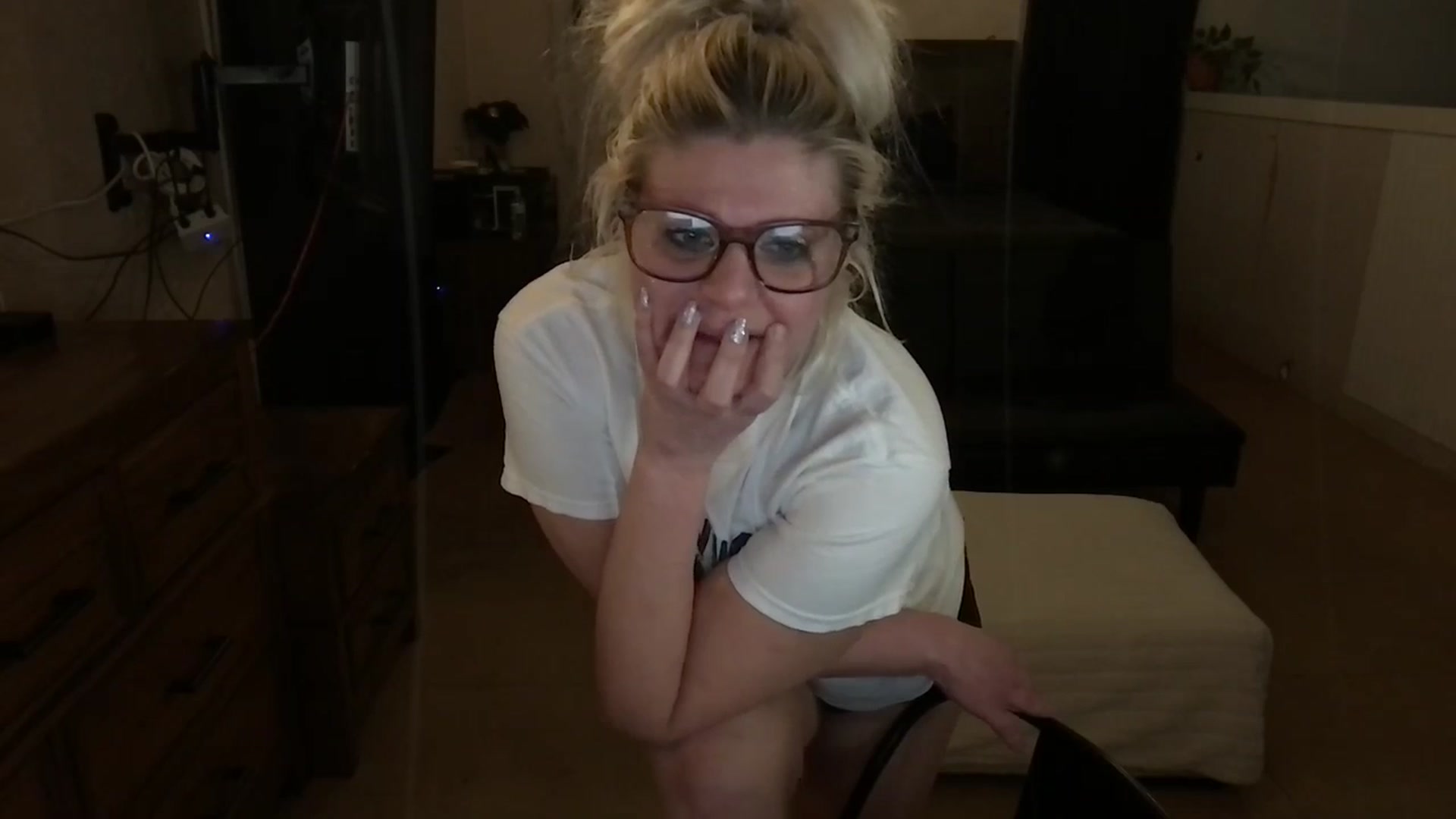 ChampagneMuse video thumbnail