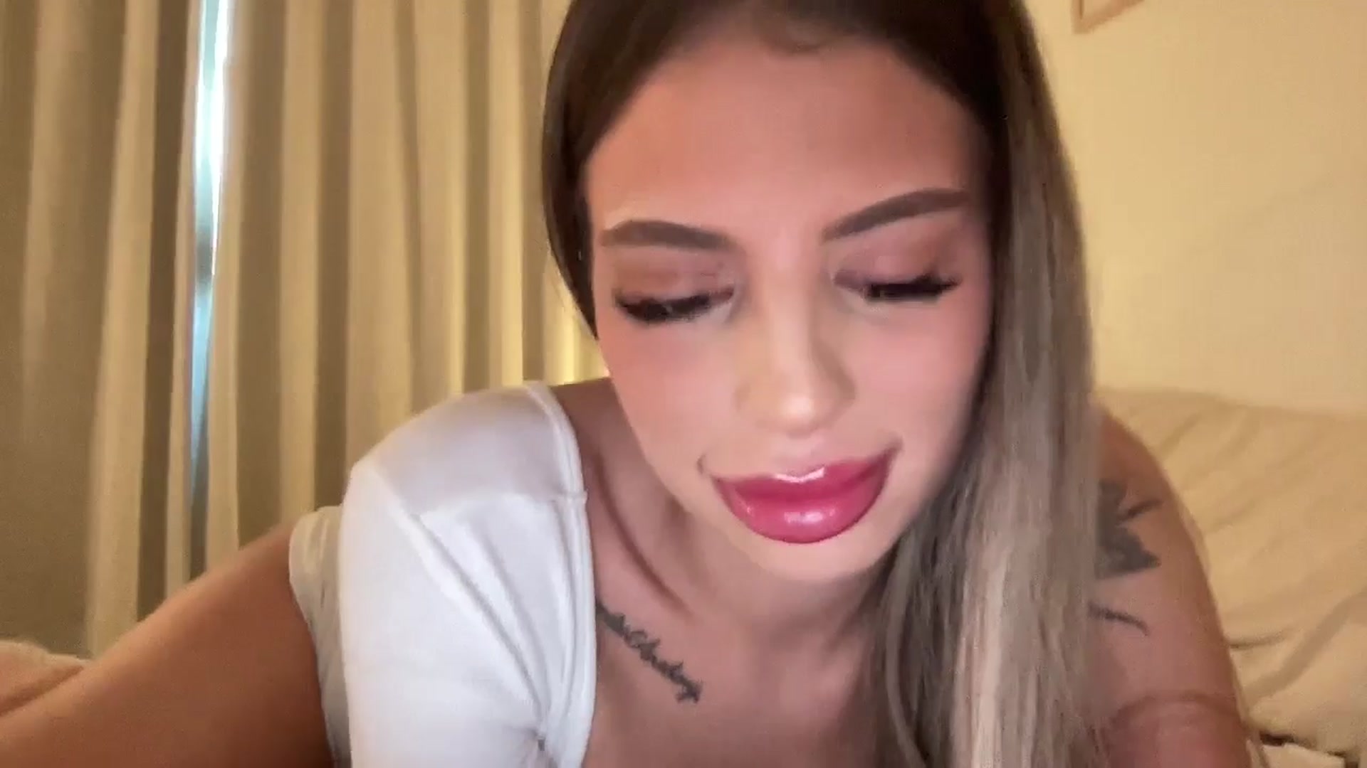 aryaaxo video thumbnail