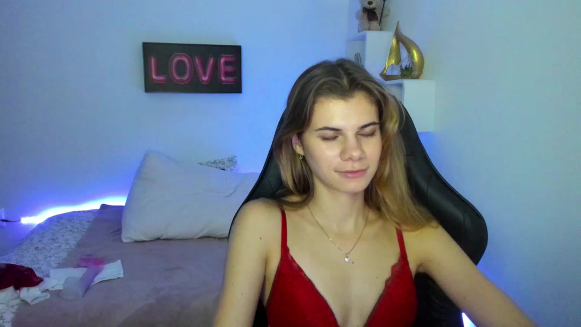 RileyReid_18 video thumbnail