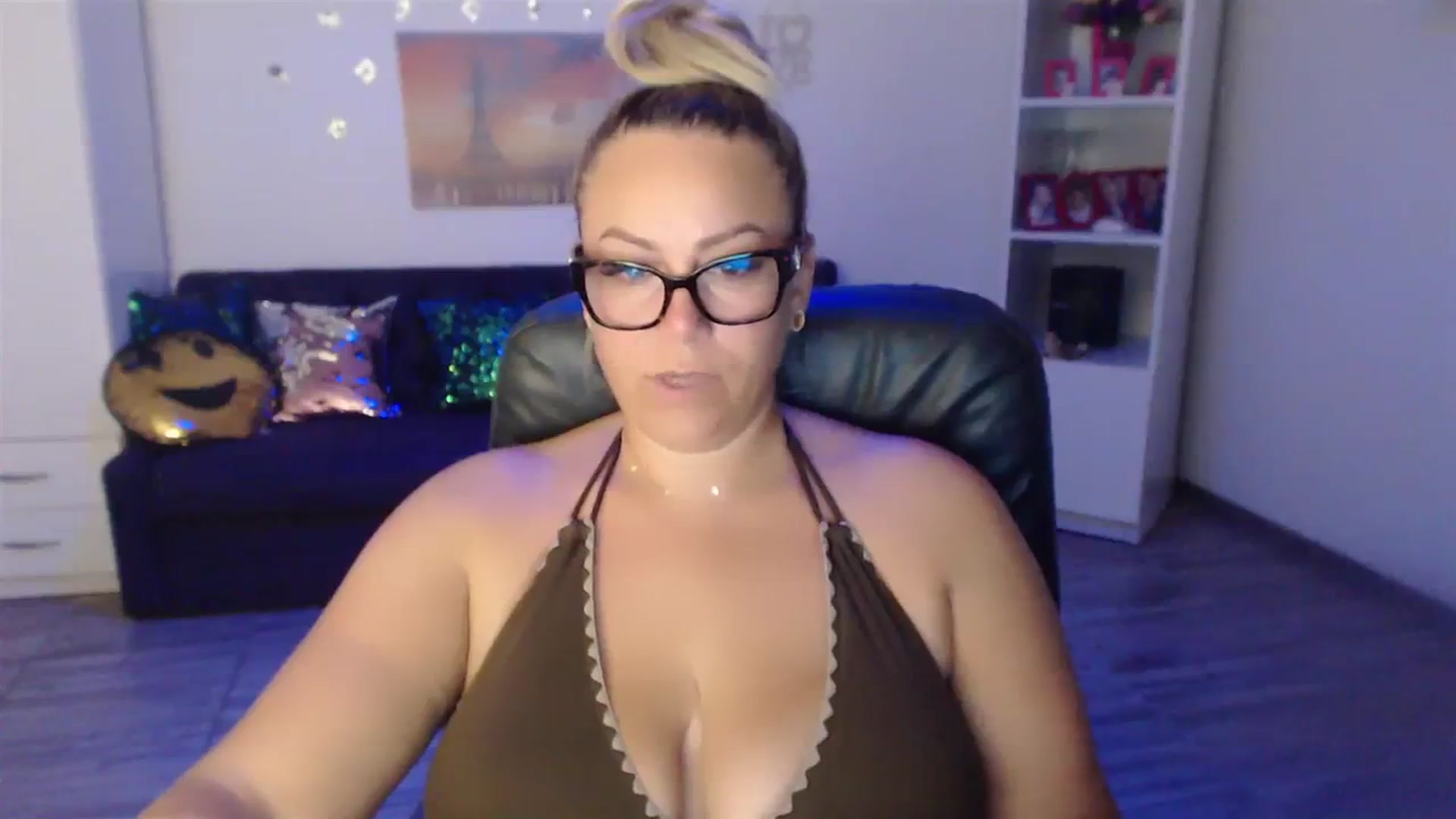 A_baby_Boo video thumbnail