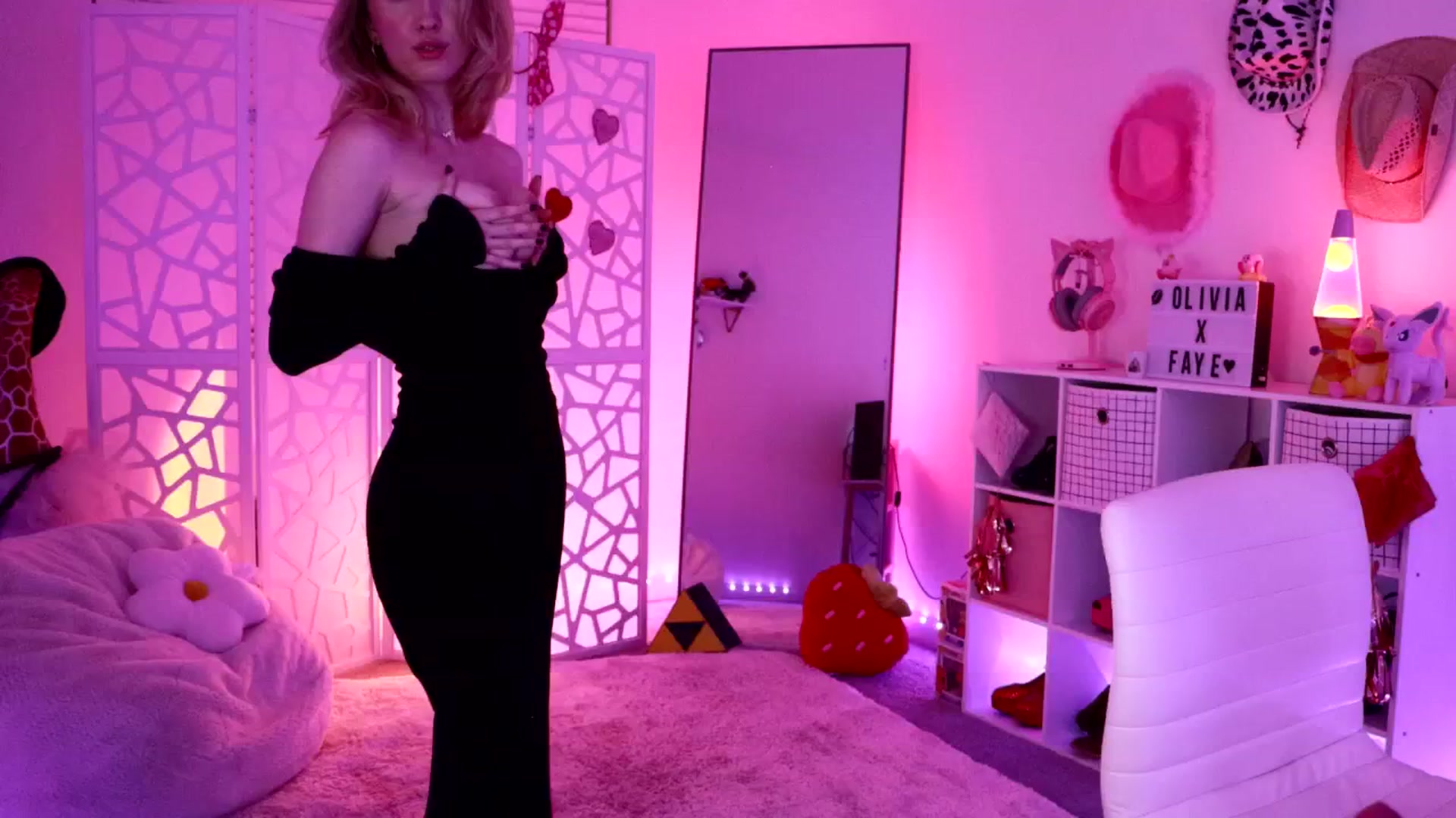 OliviaxFaye video thumbnail