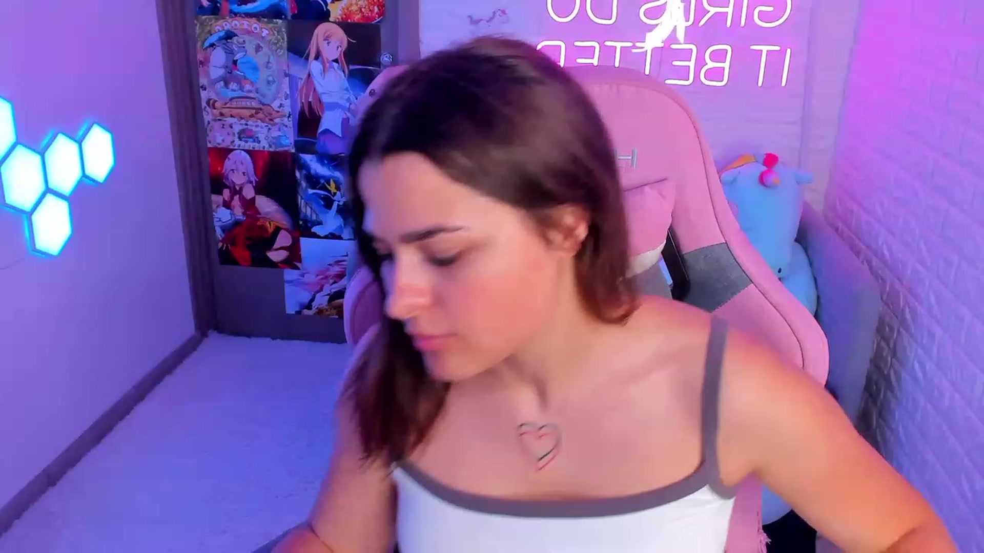 CrystalXX video thumbnail