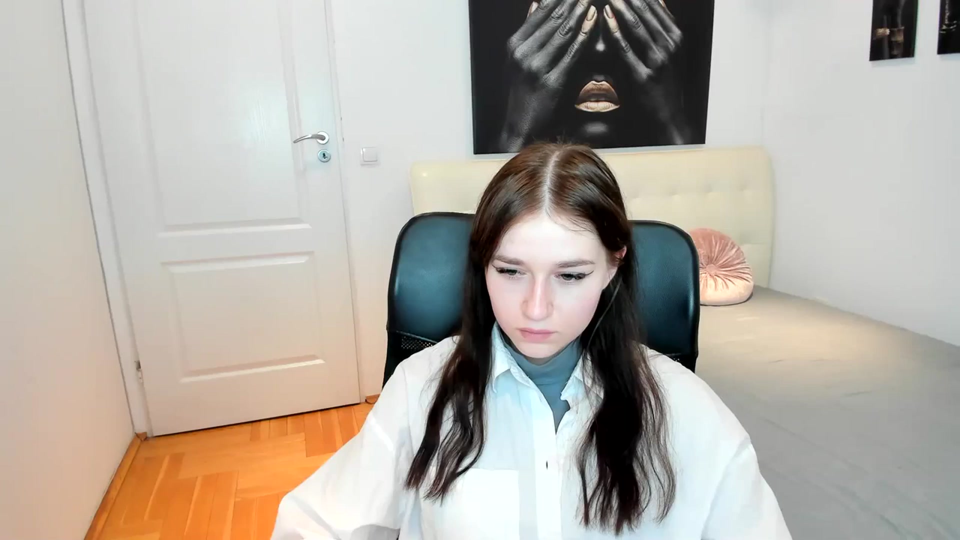 SsweetPeaches video thumbnail