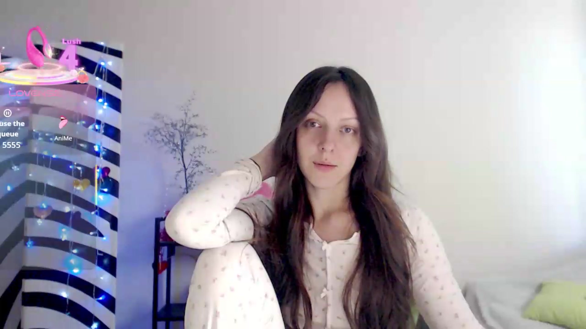 BareflySi video thumbnail