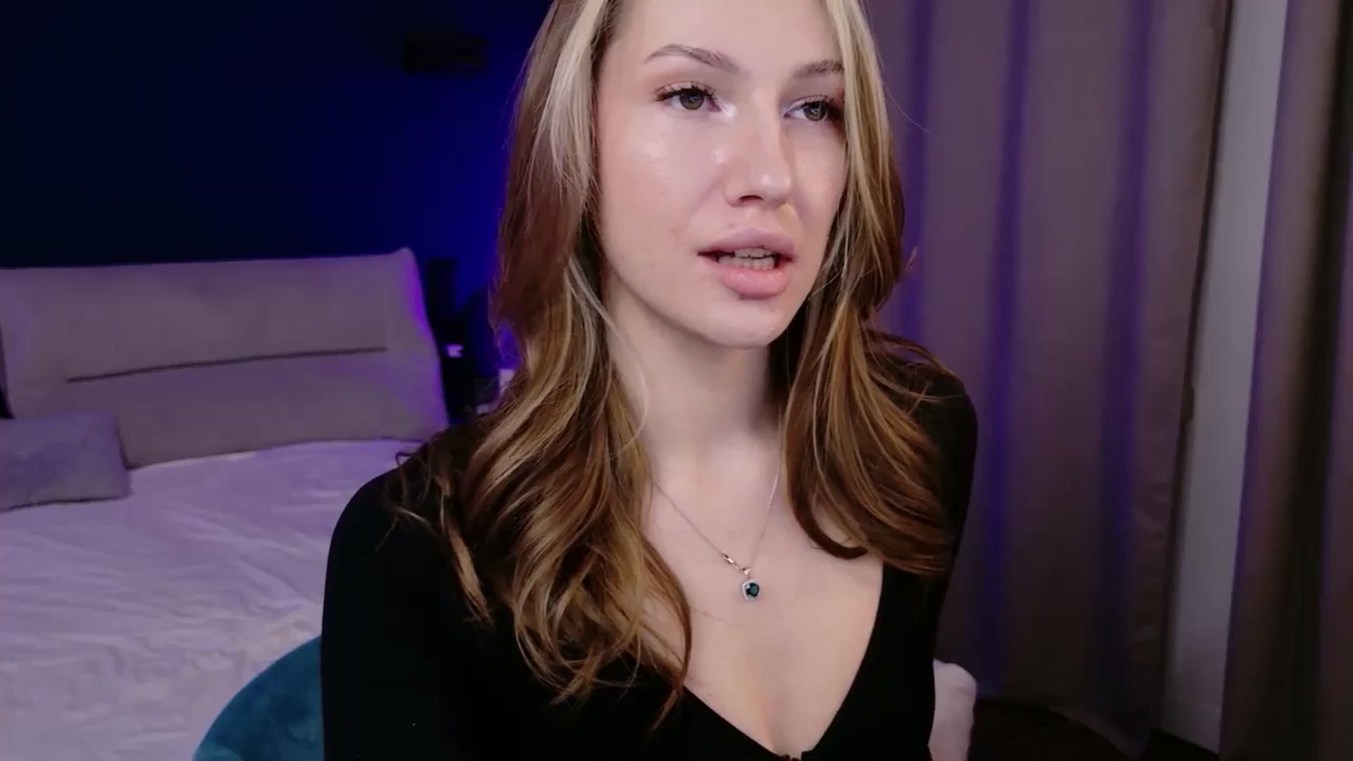 LovelyGin video thumbnail