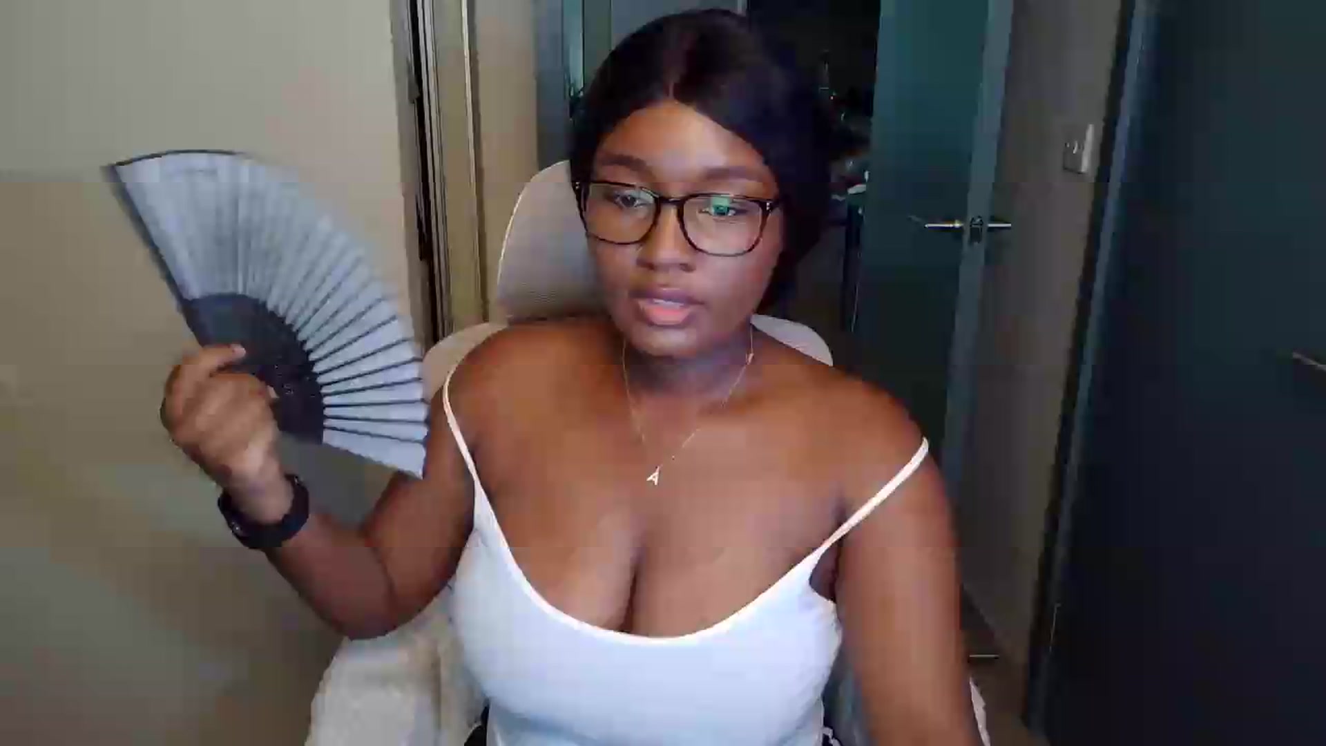 Itsanna_b video thumbnail