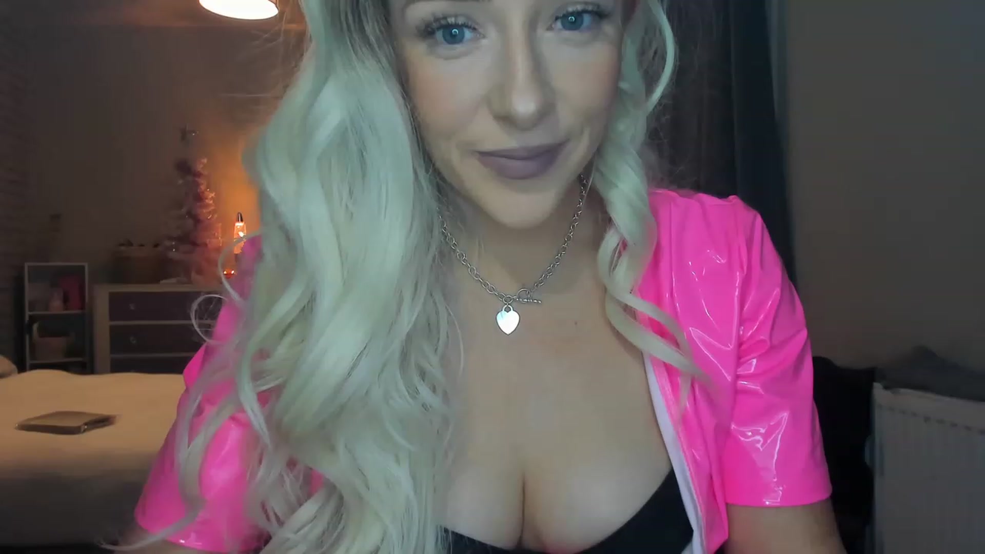 SugarrrHolic video thumbnail