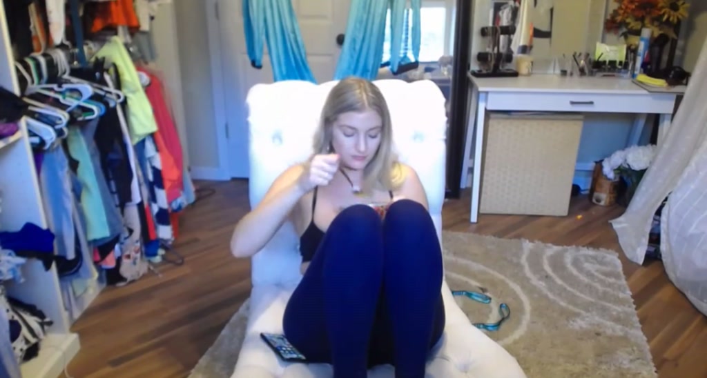 Skye_Evans_ video thumbnail