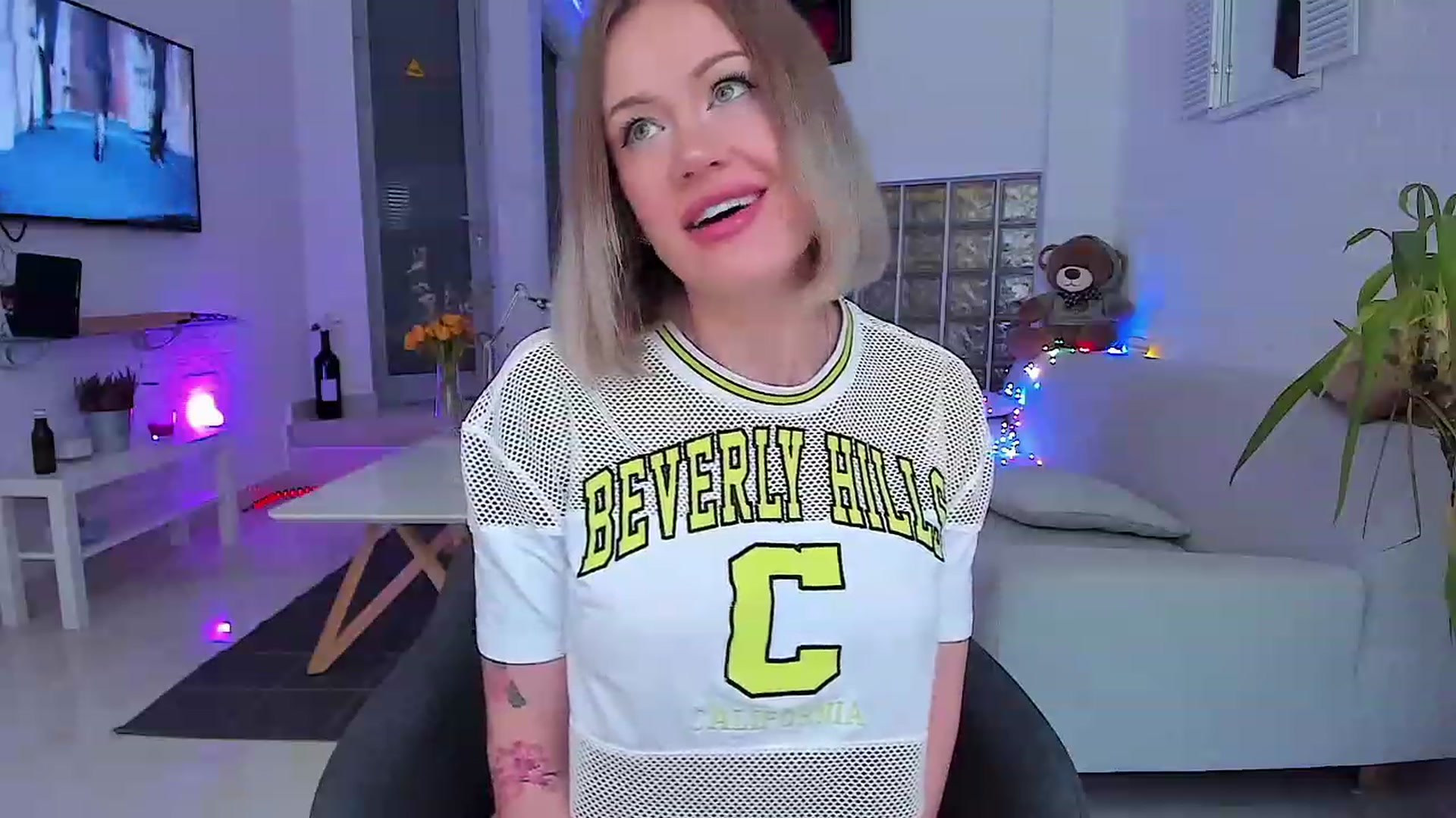 AlexiAngel video thumbnail