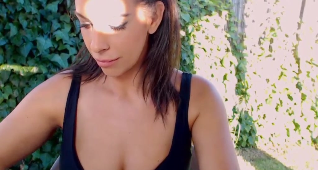 AnnBelle_ video thumbnail