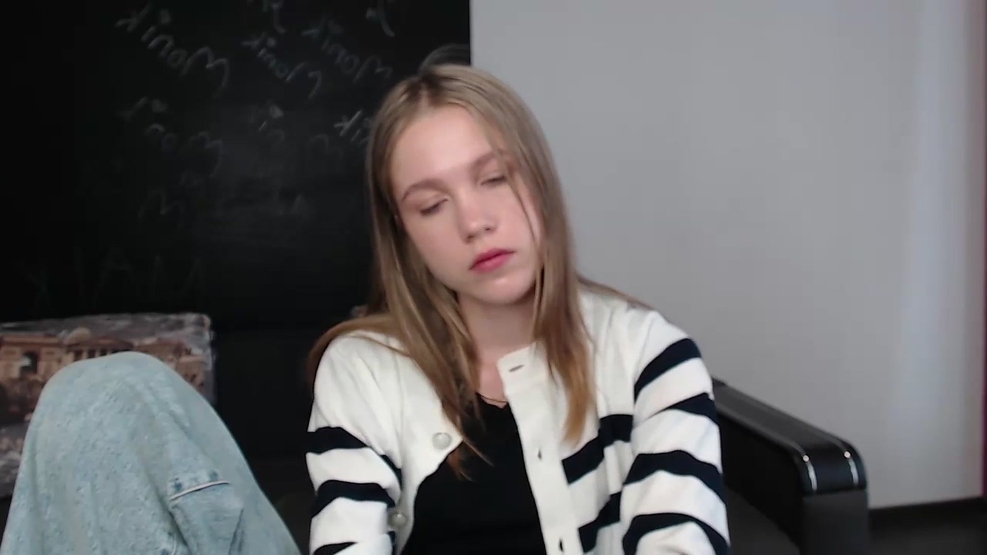Kate_Lewiss video thumbnail