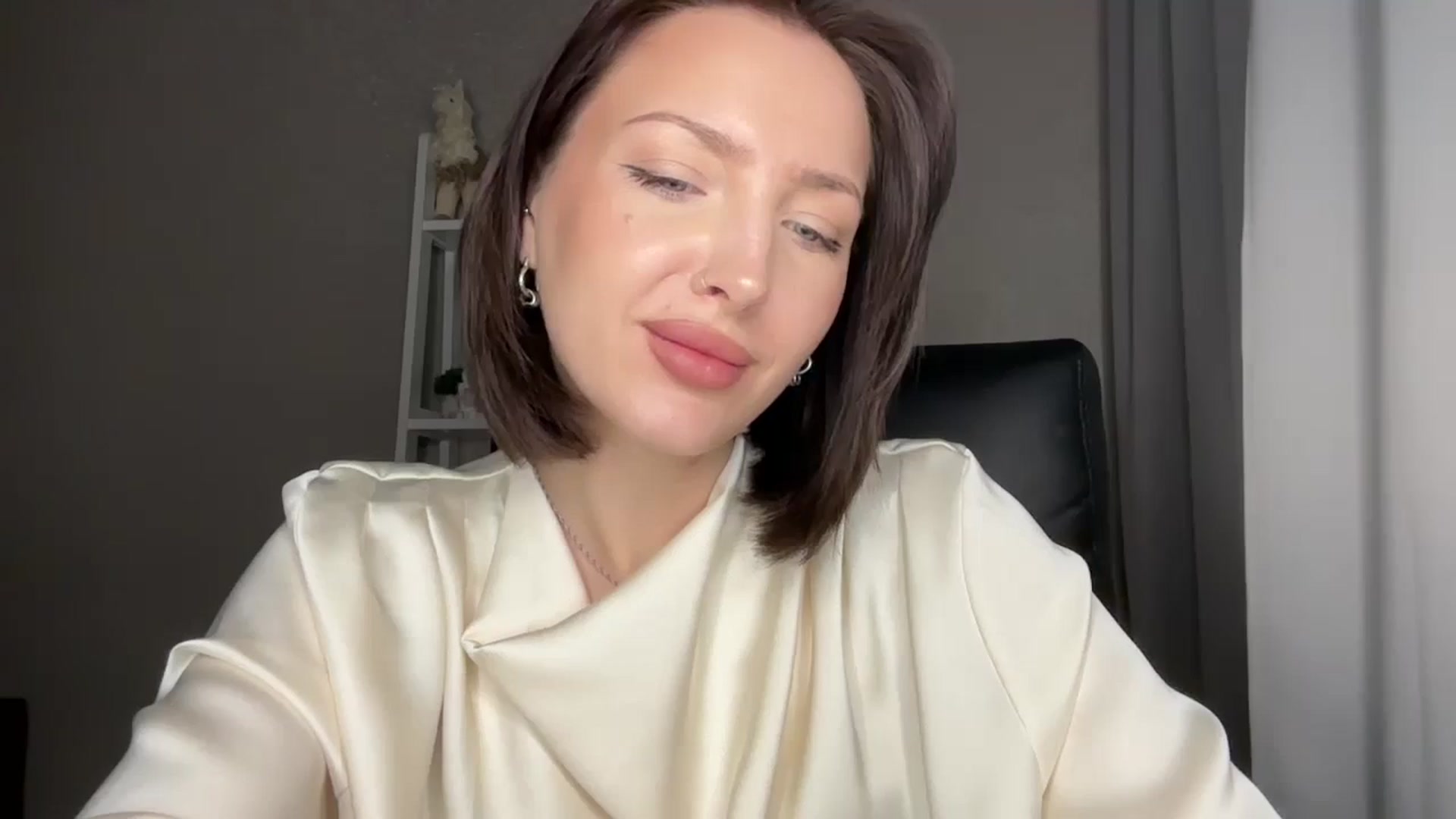 Di_Pearl video thumbnail