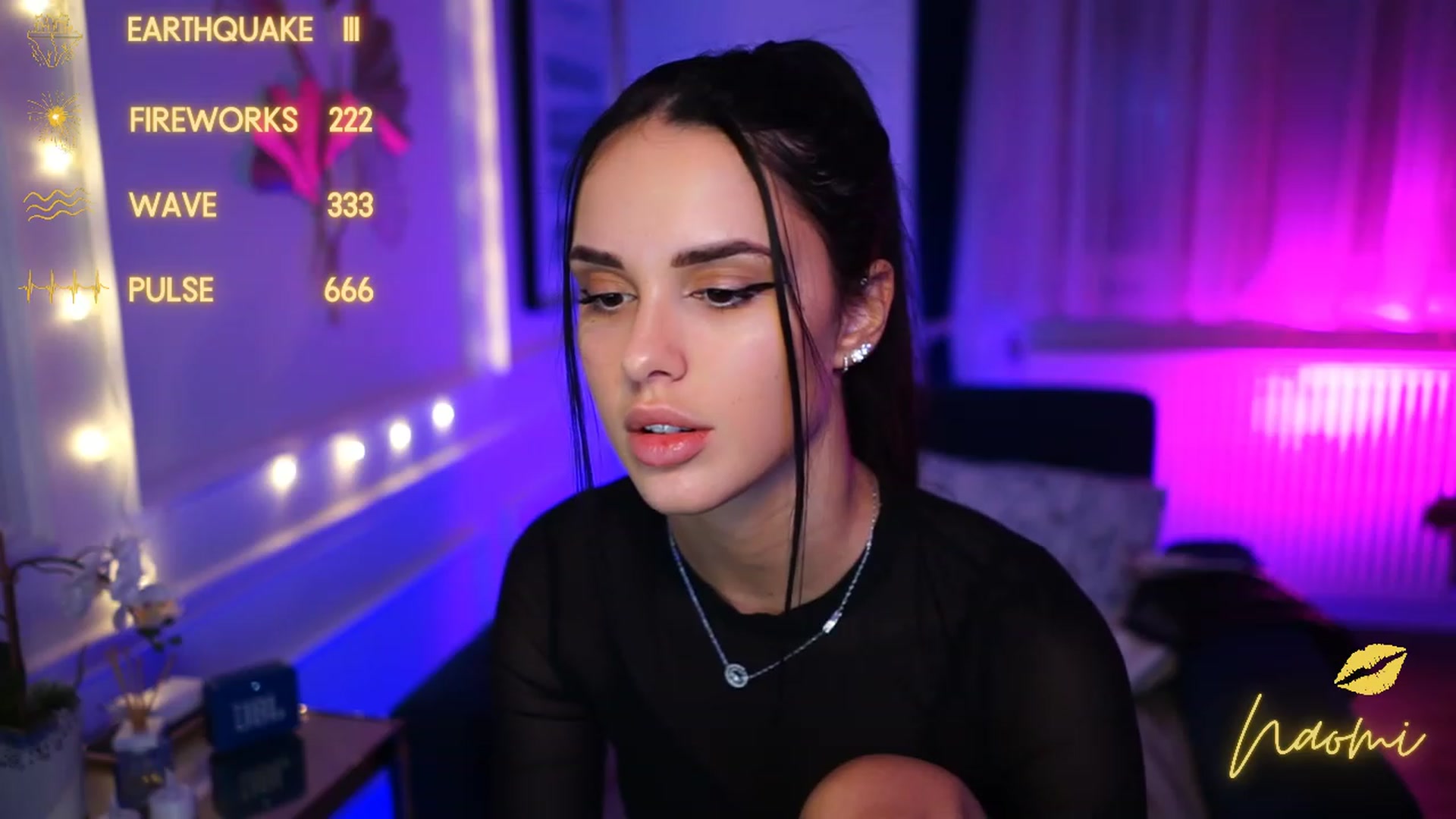 cinnabellee video thumbnail