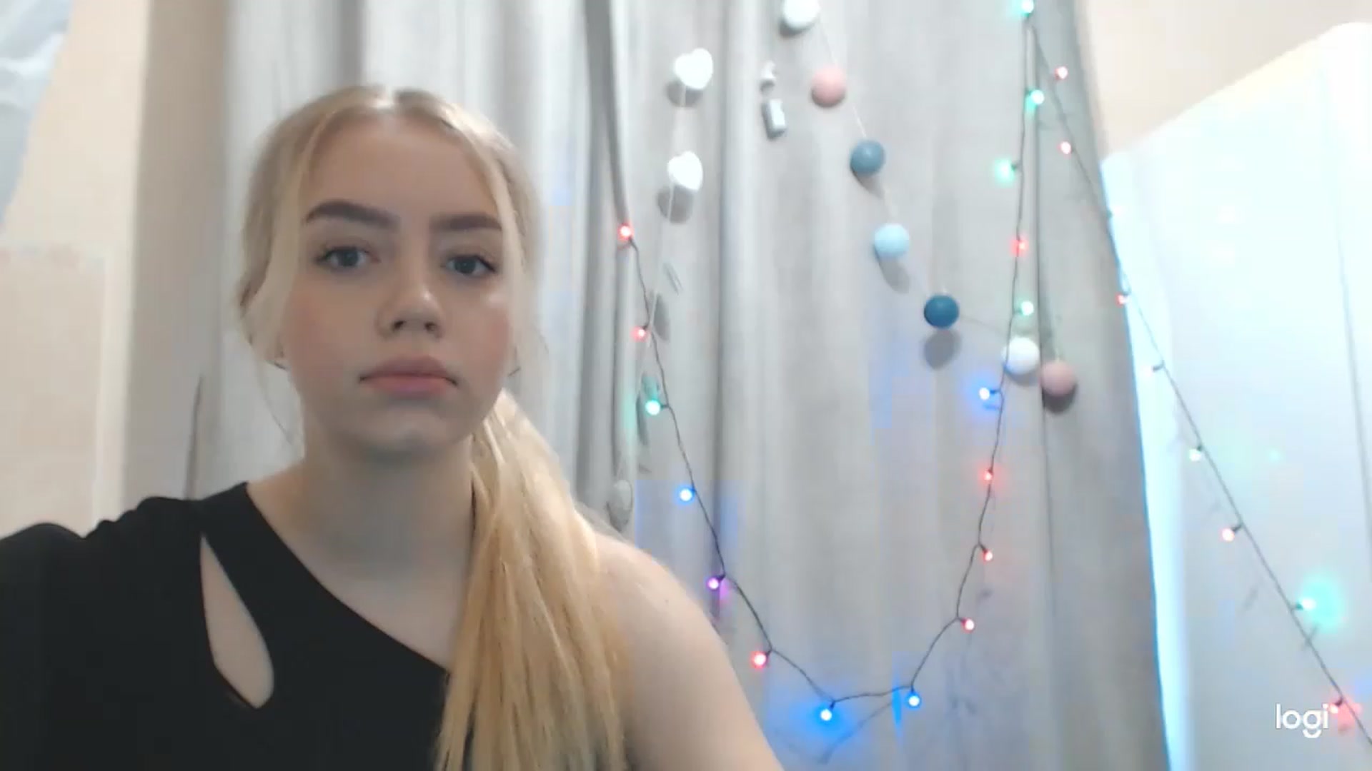 CutieeBlondie video thumbnail