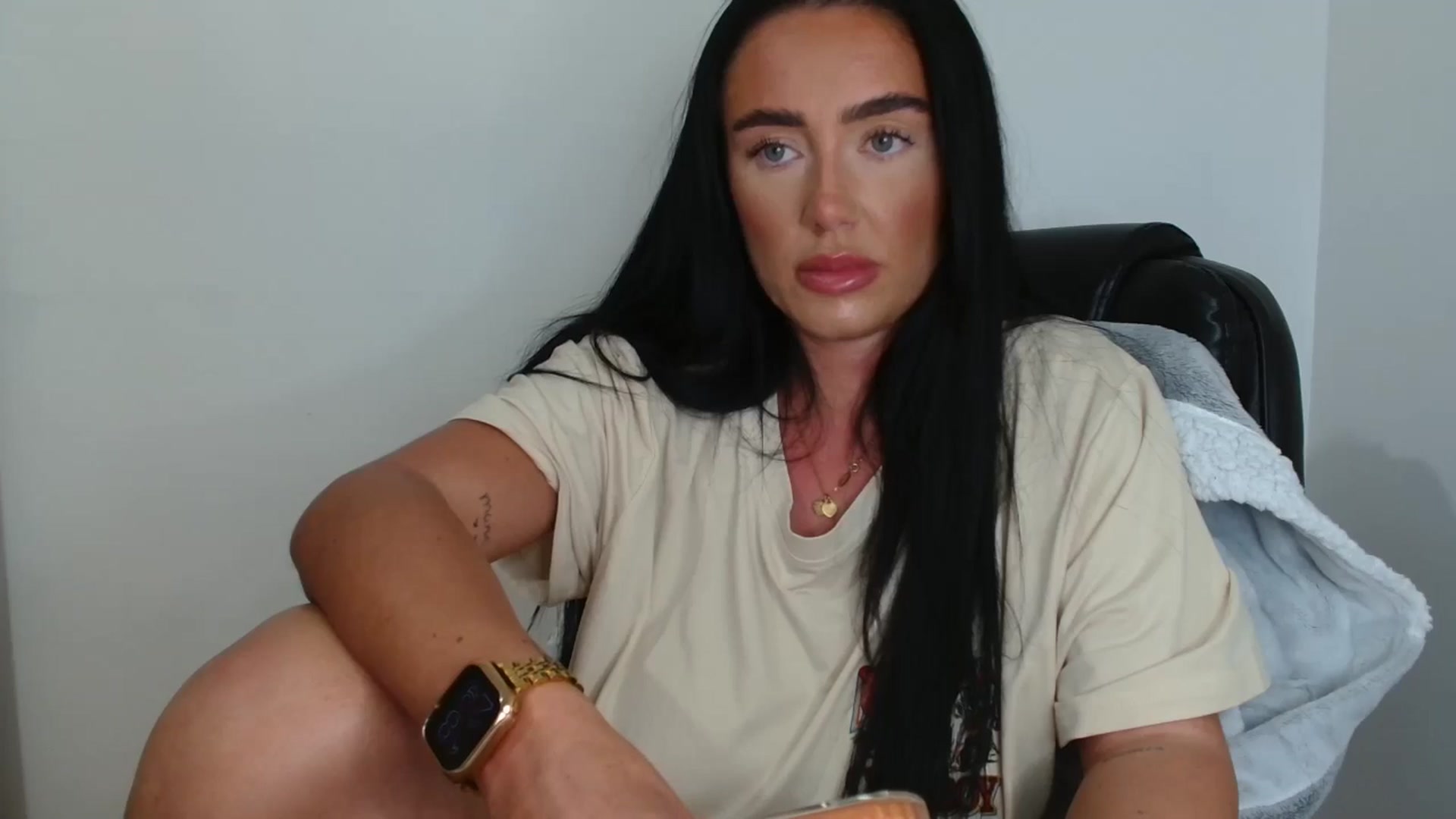ElleBloom video thumbnail